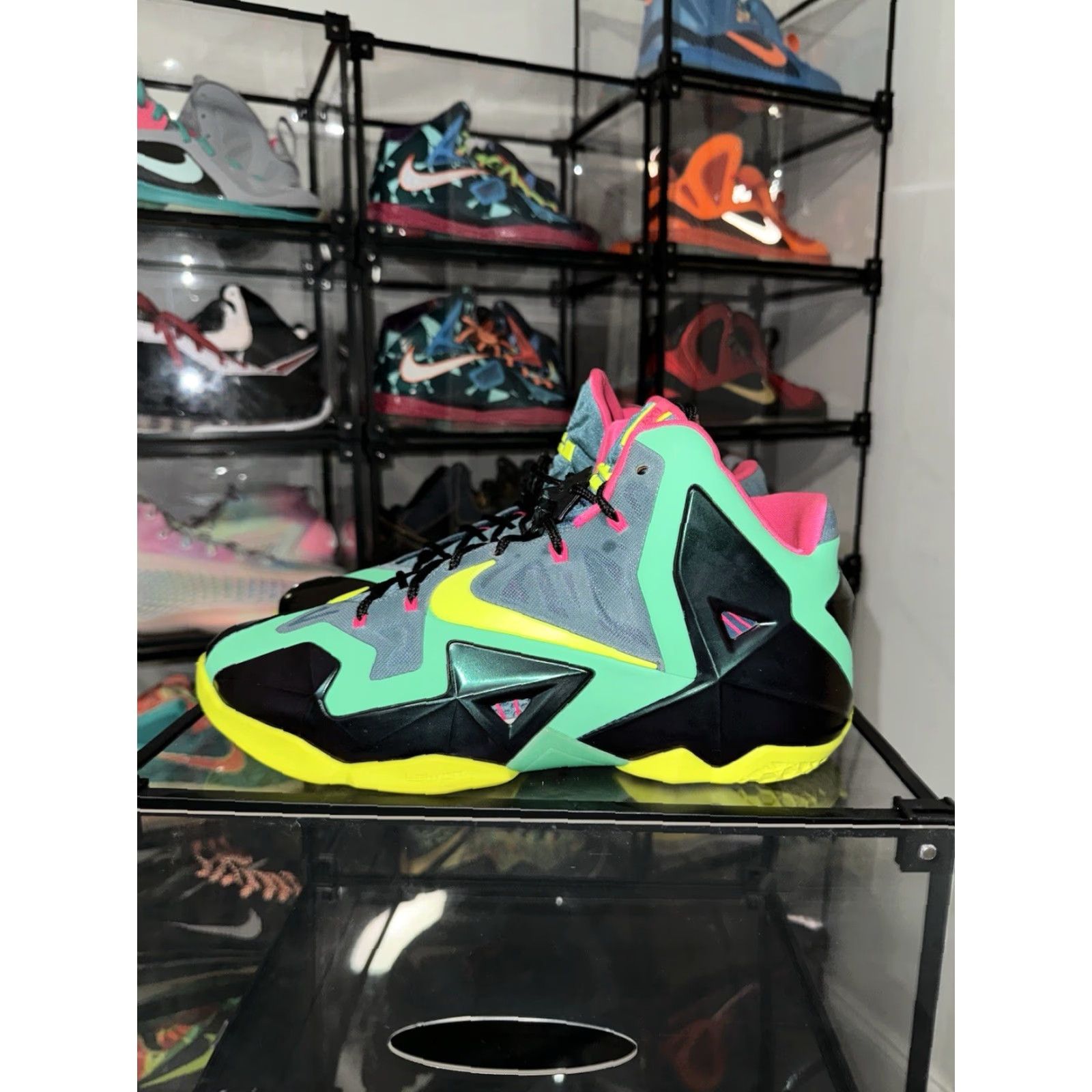 Nike Nike LeBron 11 T Rex PE Promo Sample Size 10.5 Men Sneaker Multicolor RARE Size US 11 / EU 44 - 3 Thumbnail