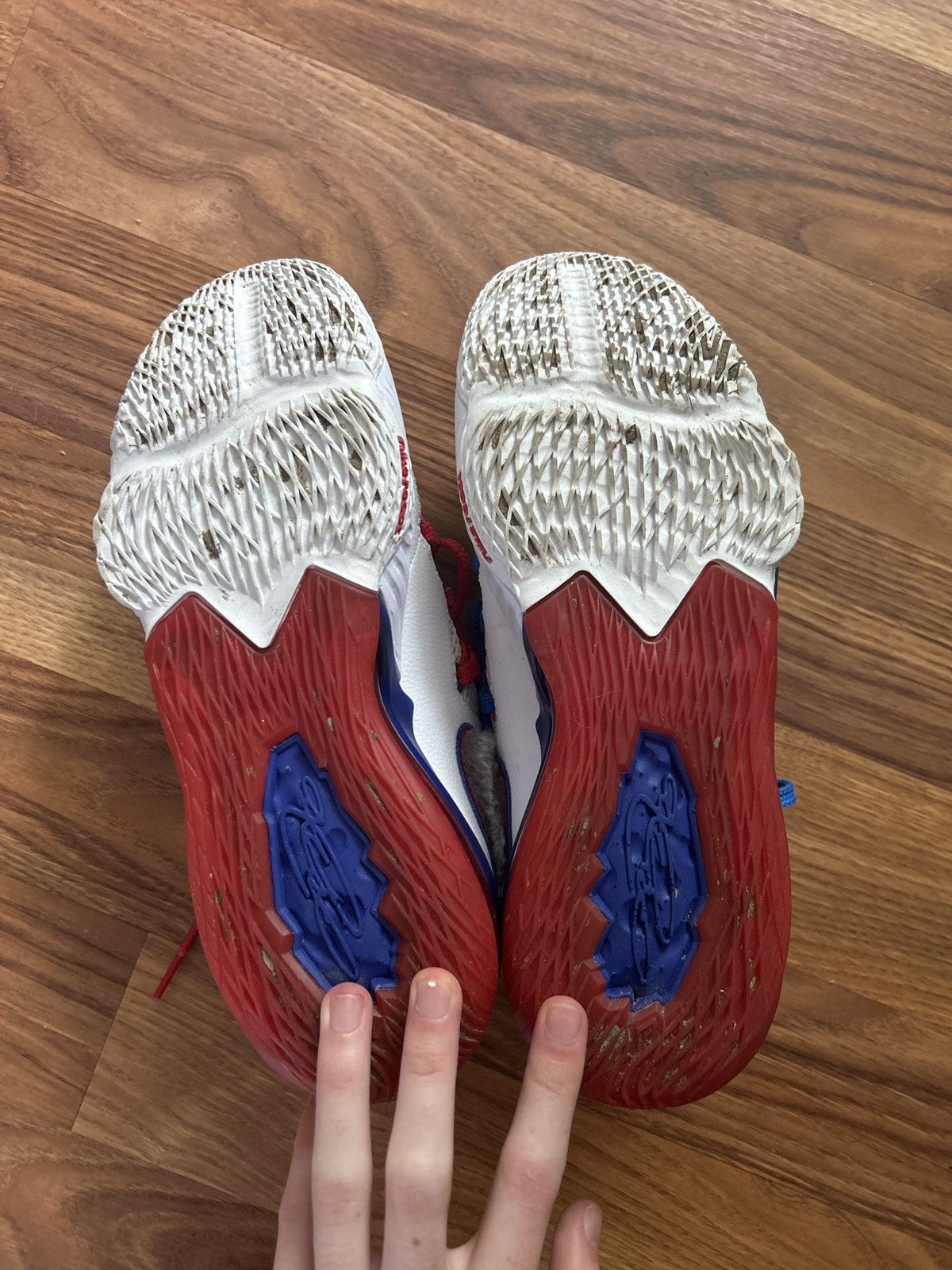 Nike Lebron 17 Low Tune Squad Size US 9 / EU 42 - 6 Thumbnail