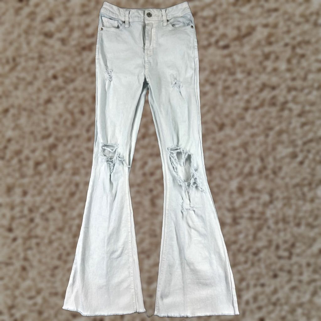 Forever 21 Forever 21 Jeans Womens 24 Blue Denim Flared Distressed Raw Hem 22x30 Pants Regular Jeans Womens Blue 90s Western Fashion Size 42" / US 20 - 1 Thumbnail