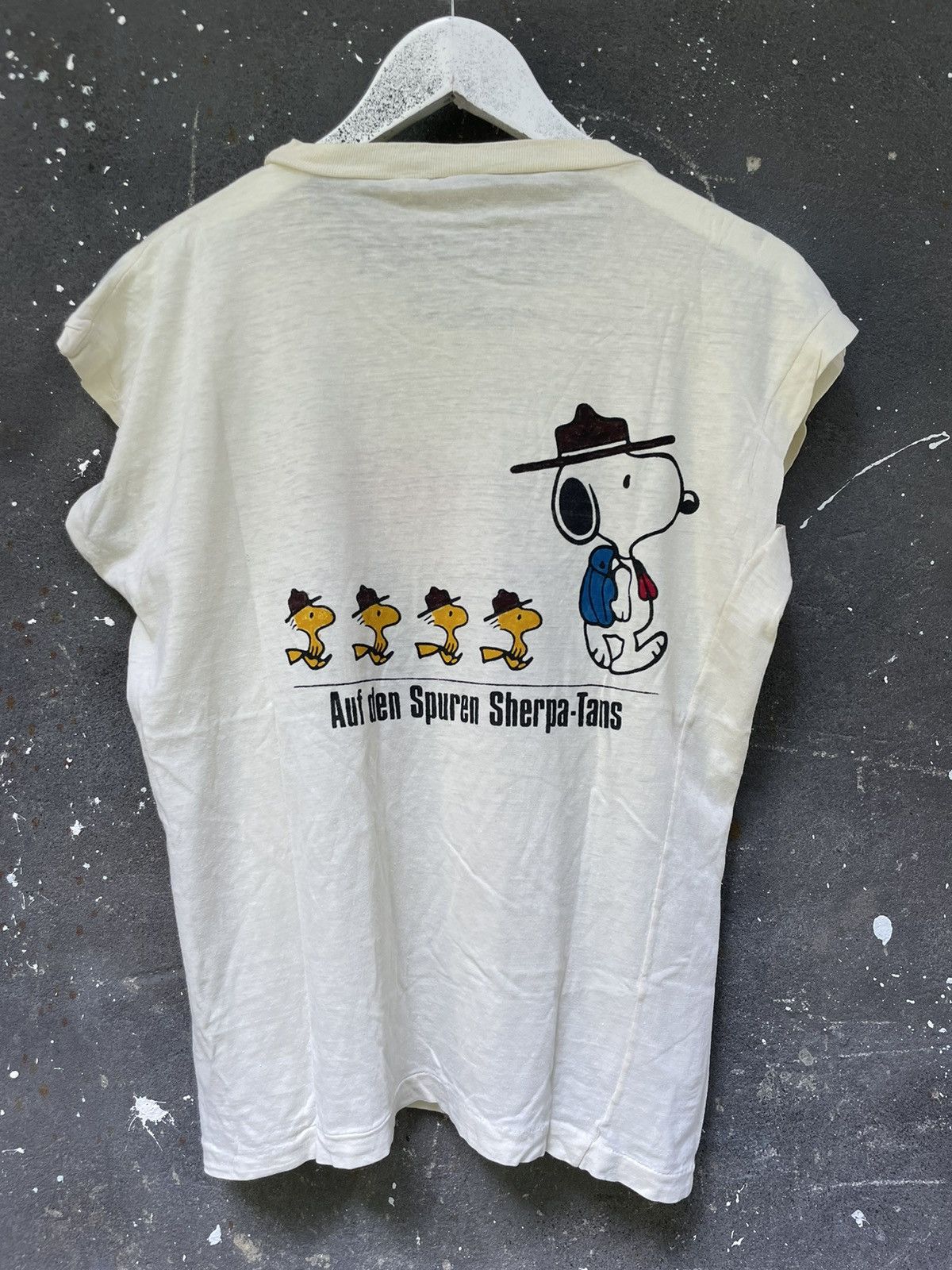 Peanuts 💥RARE💥 Vintage Peanuts 80’s Snoopy T-Shirt Short Sleeve Size US S / EU 44-46 / 1 - 3 Thumbnail