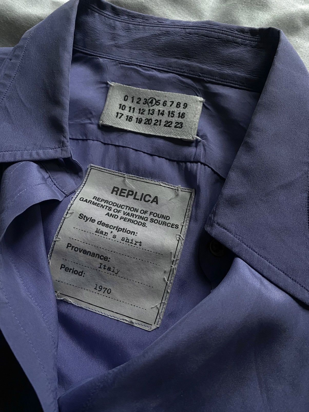 Maison Margiela AW05 Martin Margiela Replica Silk Shirt Size US M / EU 48-50 / 2 - 1 Thumbnail