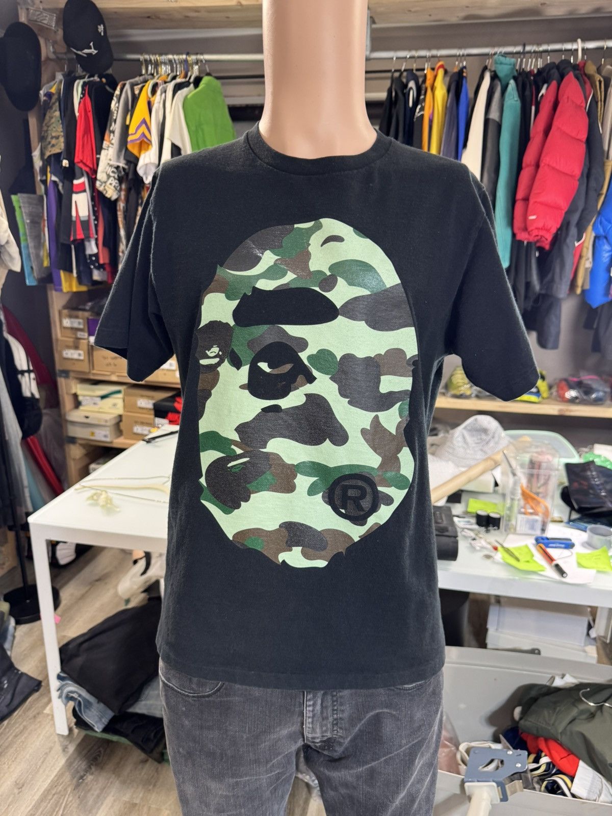 Bape BAPE DOUBLE SIDED Mint CAMO (M) Fits Small nice break in! 🔥 Size US M / EU 48-50 / 2 - 1 Thumbnail