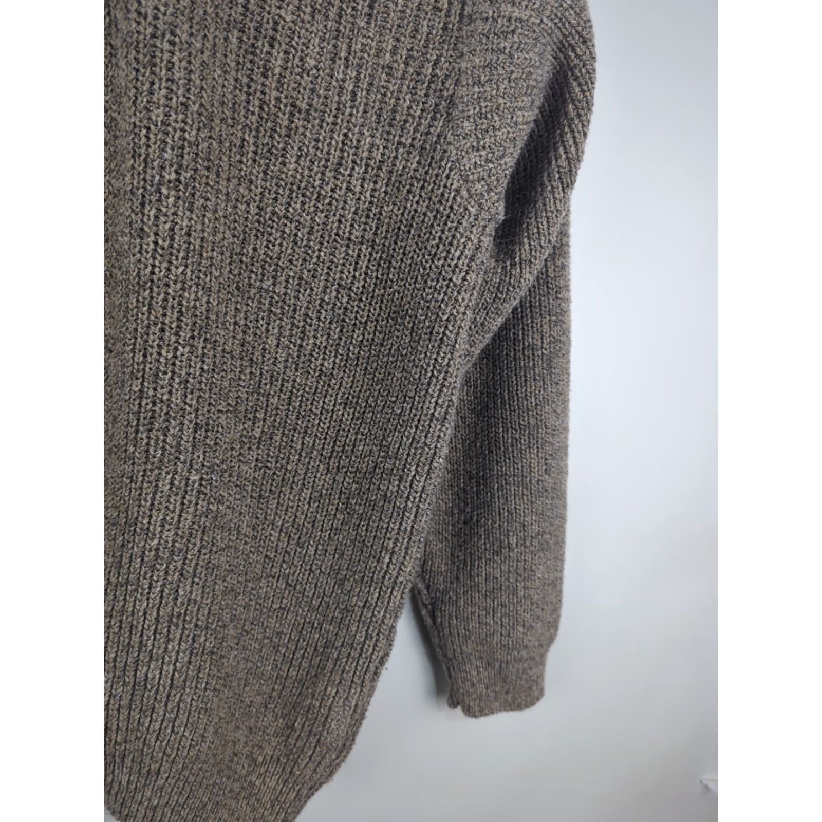Eddie Bauer VINTAGE Eddie Bauer Sweater Mens XL Henley Knit Made USA 90s Earth Tones Button Beige Mens Size US XL / EU 56 / 4 - 7 Thumbnail