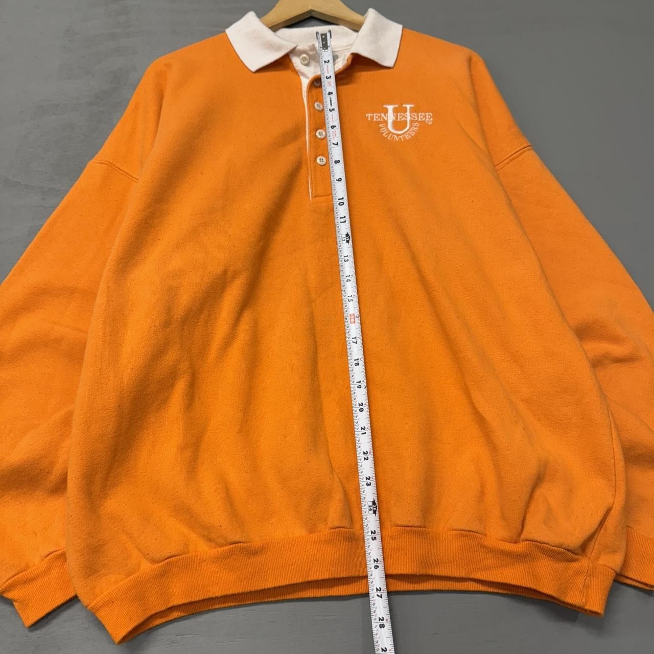 Vintage Vintage Tennessee Vols Collared Retro Sweater Embroidered XL Size US XL / EU 56 / 4 - 5 Thumbnail