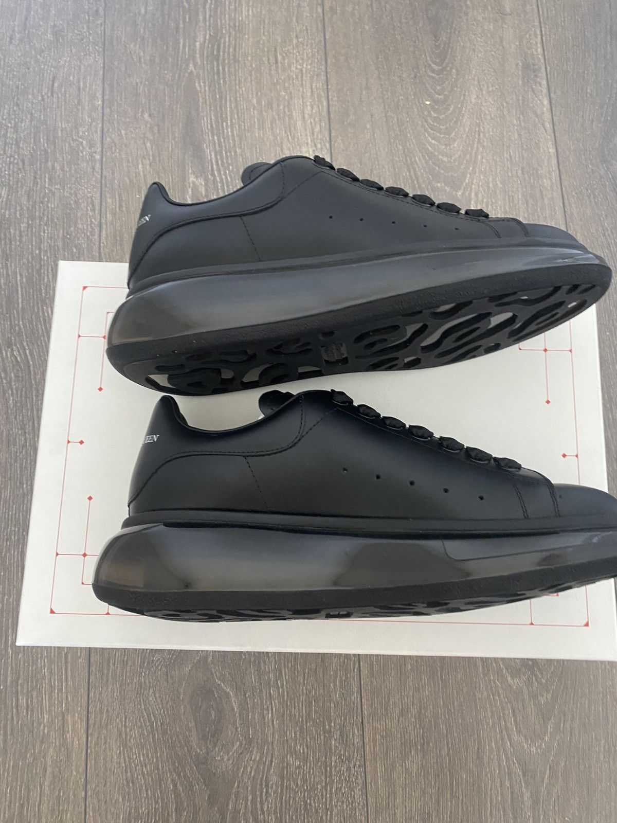 Alexander McQueen Alexander McQueens Black Transparent sole Size US 7 / EU 40 - 1 Thumbnail