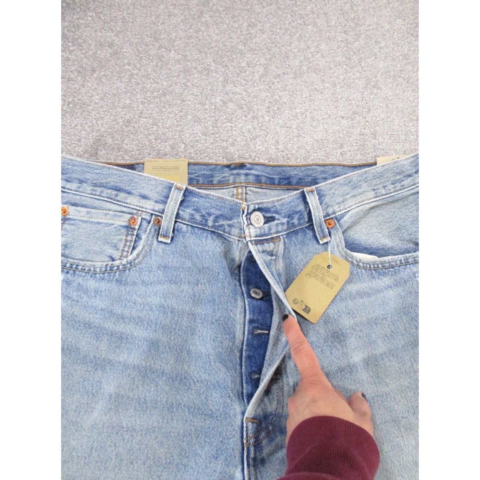 Levi's VINTAGE Levis 501 JeansMens 36 Light Wash Denim Distressed 150th Anniversary 36x31 NEW Size US 36 / EU 52 - 3 Thumbnail