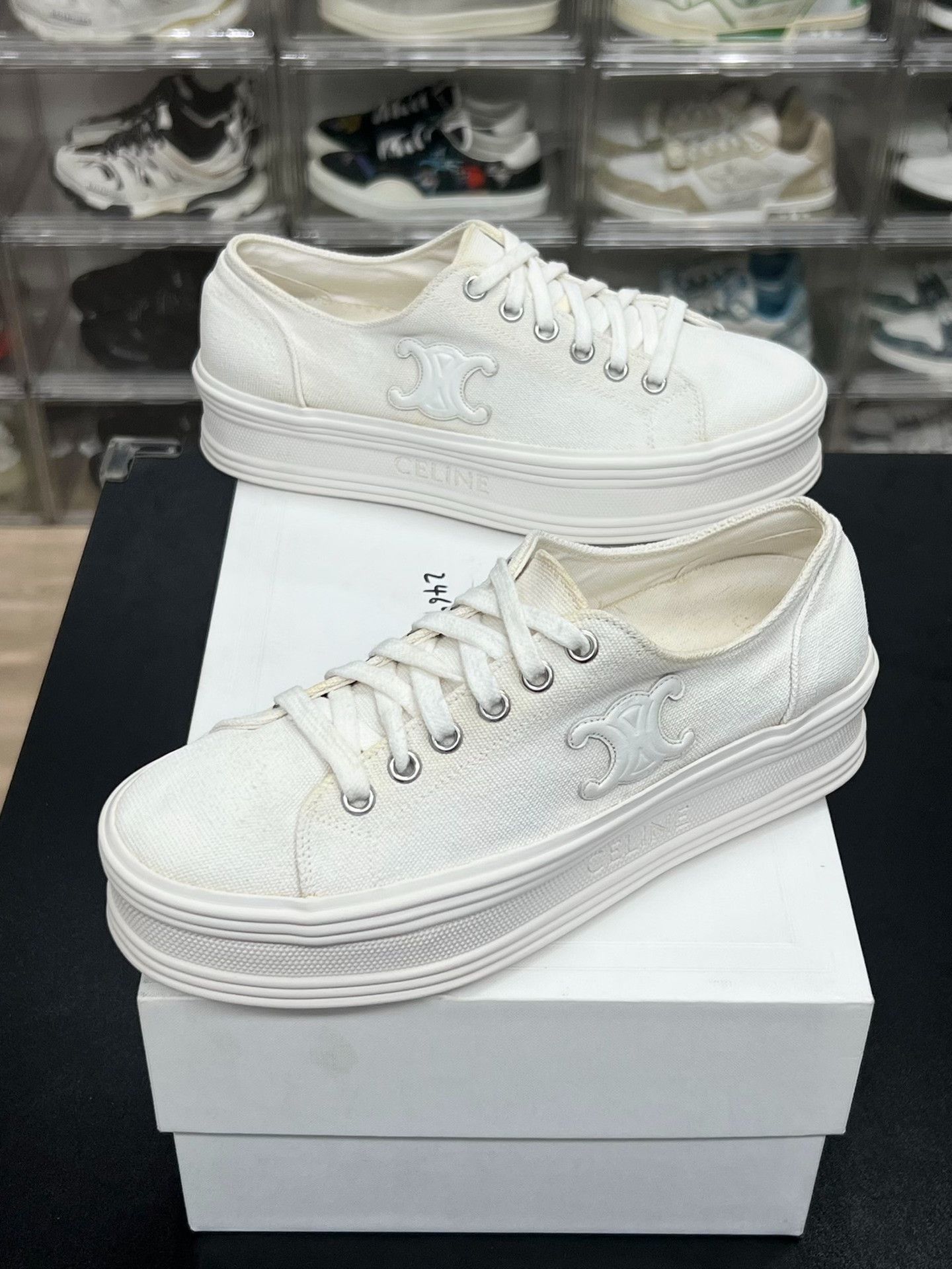 Celine Celine White Lowtop Sneakers us_6 Women Size US 6 / IT 36 - 1 Thumbnail