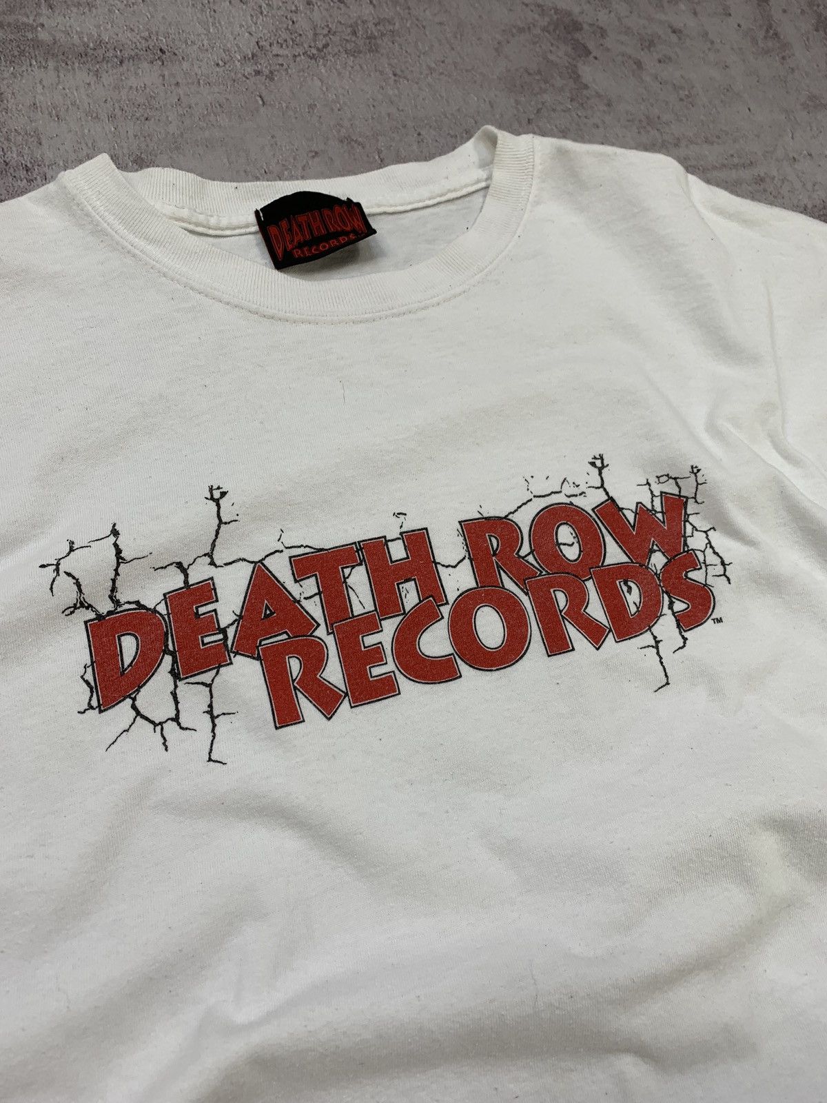 Death Row Records × Rap Tees Death Row Records T-shirt Big Logo Size L Size US L / EU 52-54 / 3 - 3 Thumbnail