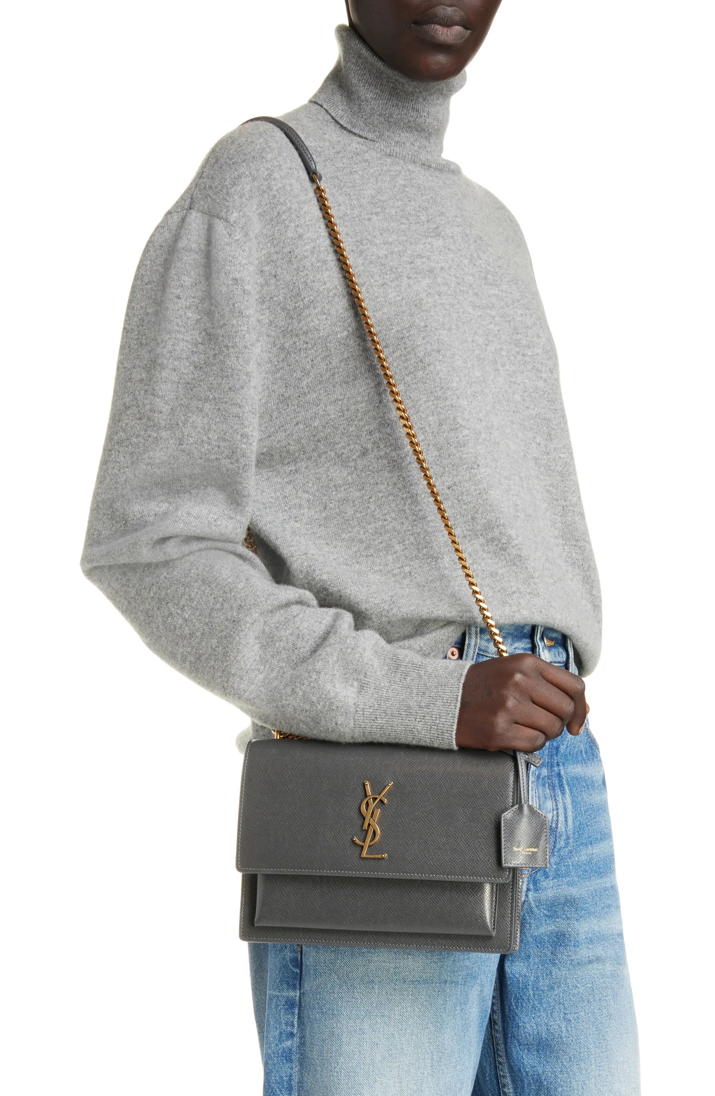 Saint Laurent Paris o1b1hav111024 Size: OS / Medium Shoulder Bag in Black & Gold Size ONE SIZE - 4 Thumbnail