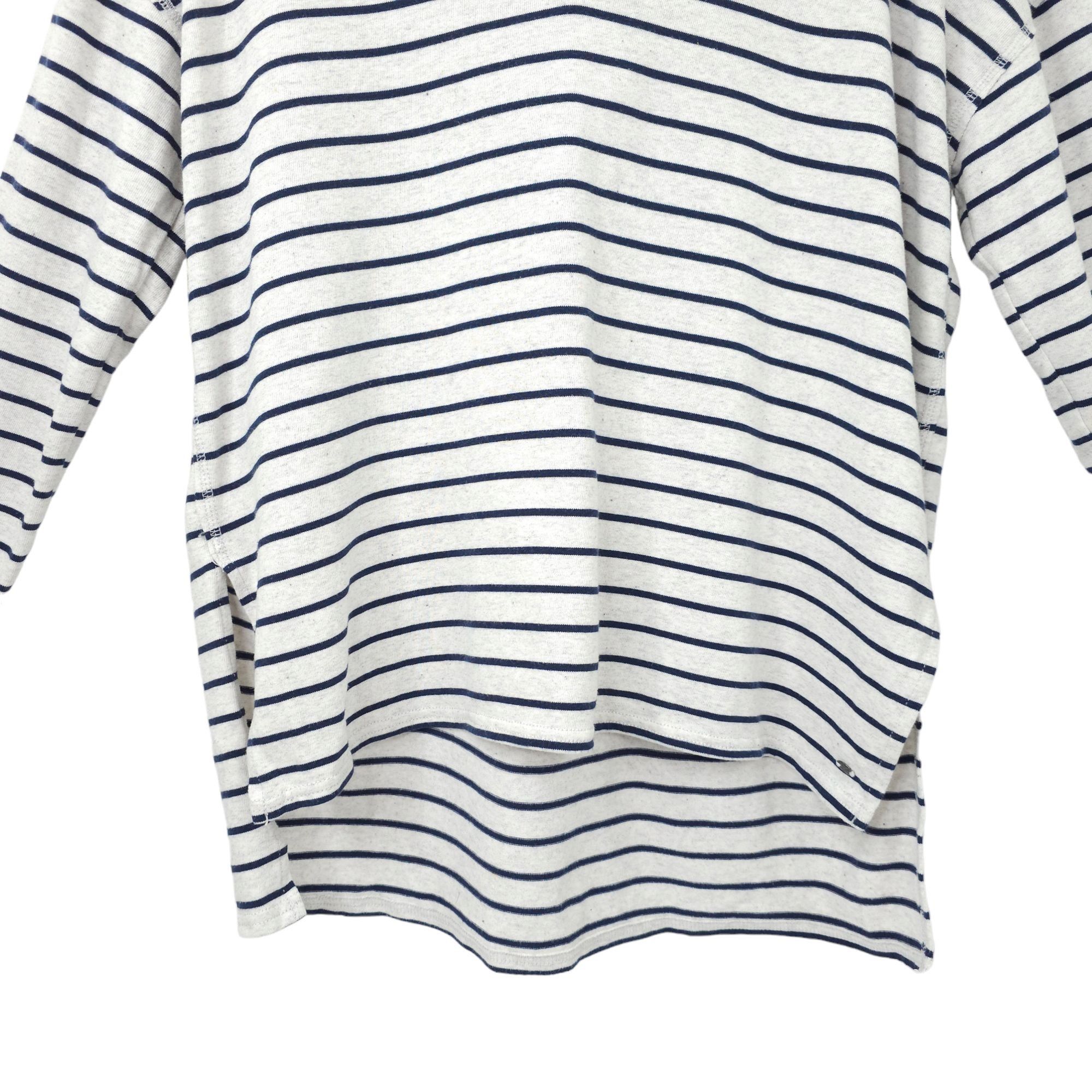 American Eagle Outfitters American Eagle V Neck Pullover Hoodie Sweater Womens Size L Size L / US 10 / IT 46 - 11 Thumbnail