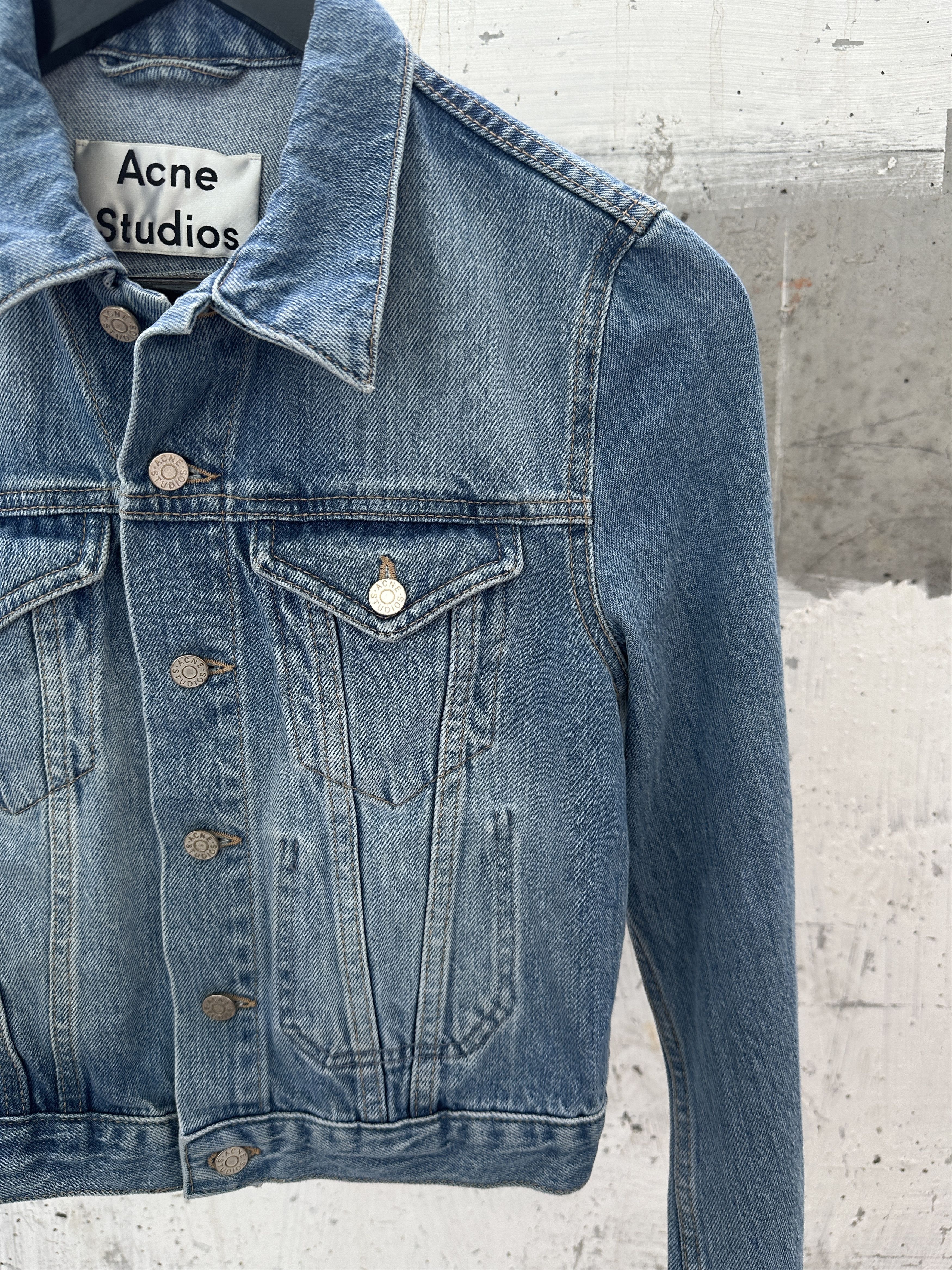 Acne Studios Acne Studios Tal Lt Vintage Denim Jacket Size XS / US 0-2 / IT 36-38 - 2 Thumbnail