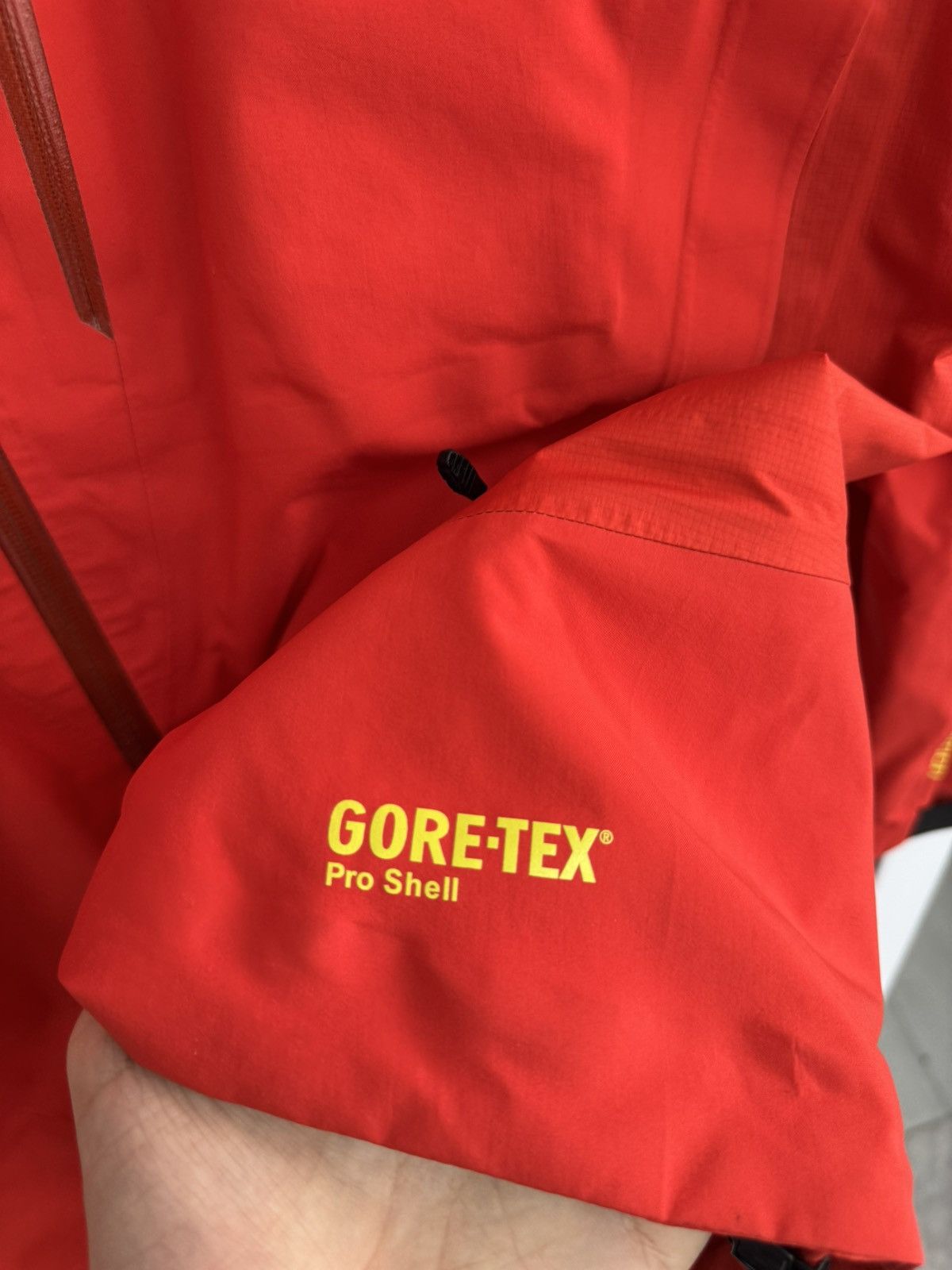 Adidas Vintage Adidas Terrex Gore tex Jacket Outdoor Travel Mens XL Size US XL / EU 56 / 4 - 11 Thumbnail