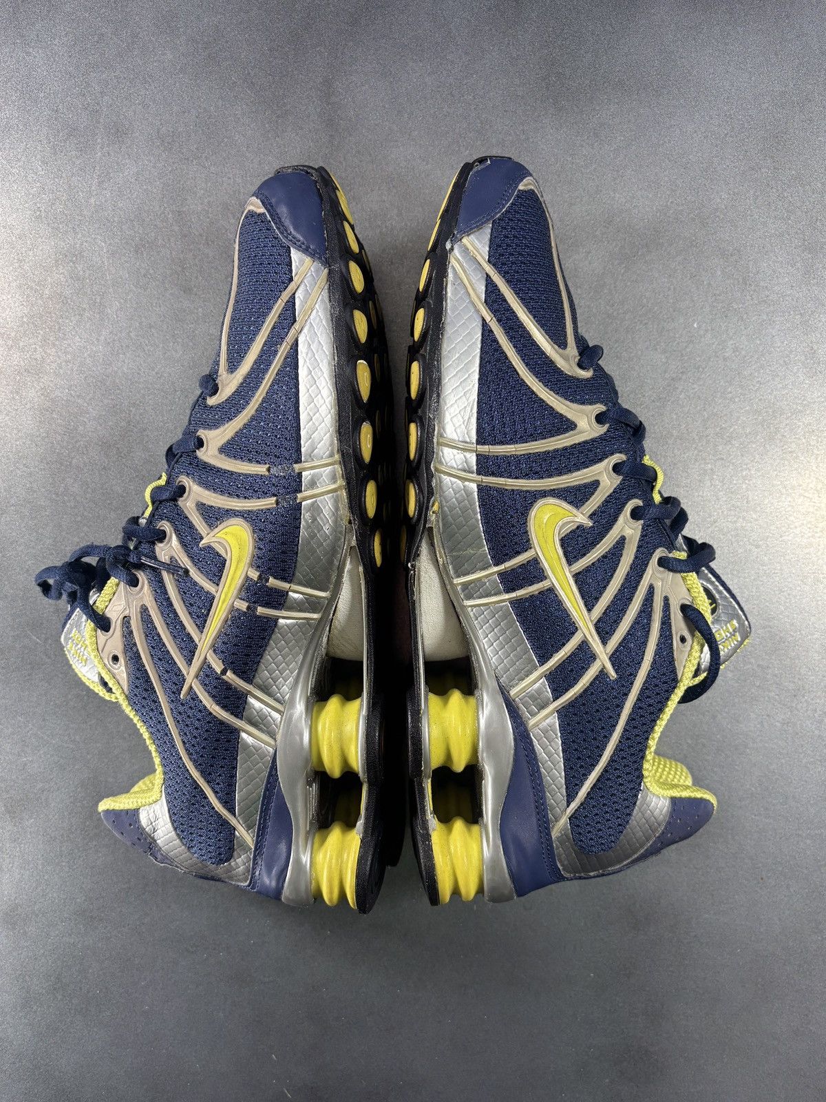 Nike 2004 Nike Shox Turb OZ 2000s Vintage Nike Y2K Blue + Running Size US 10.5 / EU 43-44 - 16 Thumbnail
