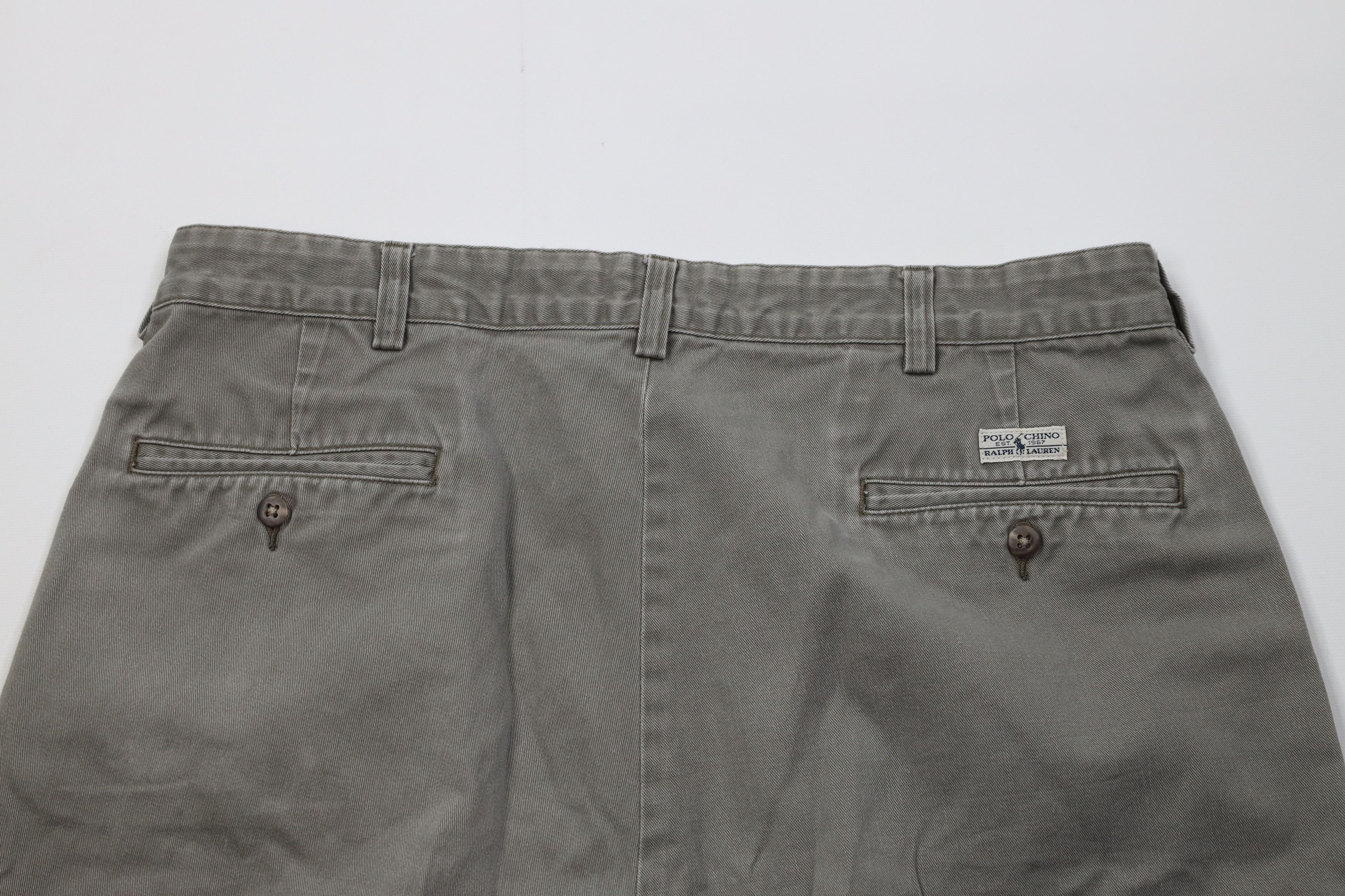 Ralph Lauren Vintage 90s Ralph Lauren Pleated Chino Shorts Green Cotton Size US 36 / EU 52 - 10 Thumbnail