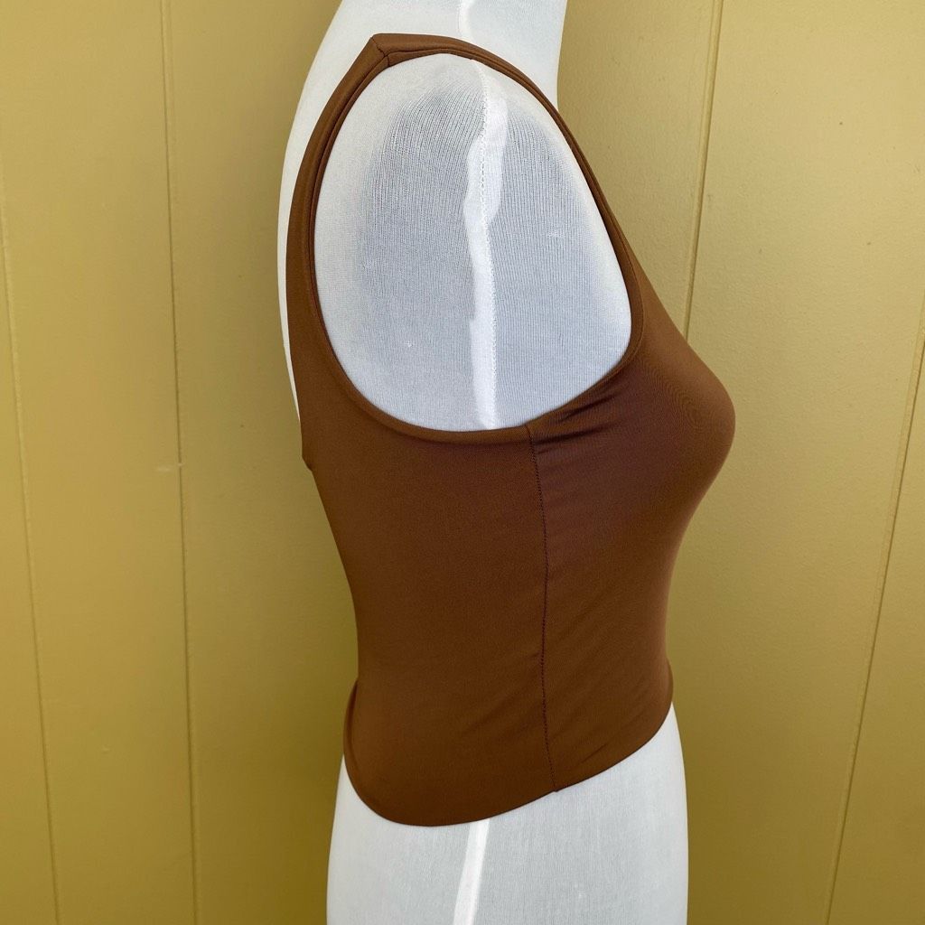 Other Women XS soft & smoothe scoopneck tank crop top brown Size XS / US 0-2 / IT 36-38 - 3 Thumbnail