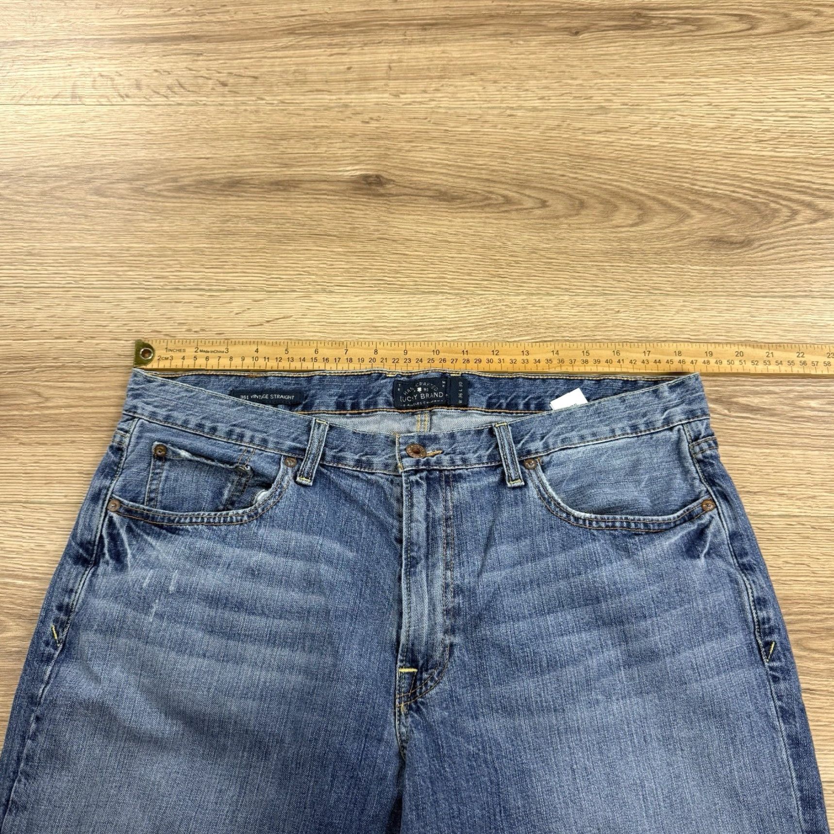 Lucky Brand VINTAGE Lucky Brand Jeans Men 36x30 Blue Medium Wash Straight Denim 90s Mens Straight Denim Jeans Size US 36 / EU 52 - 5 Thumbnail