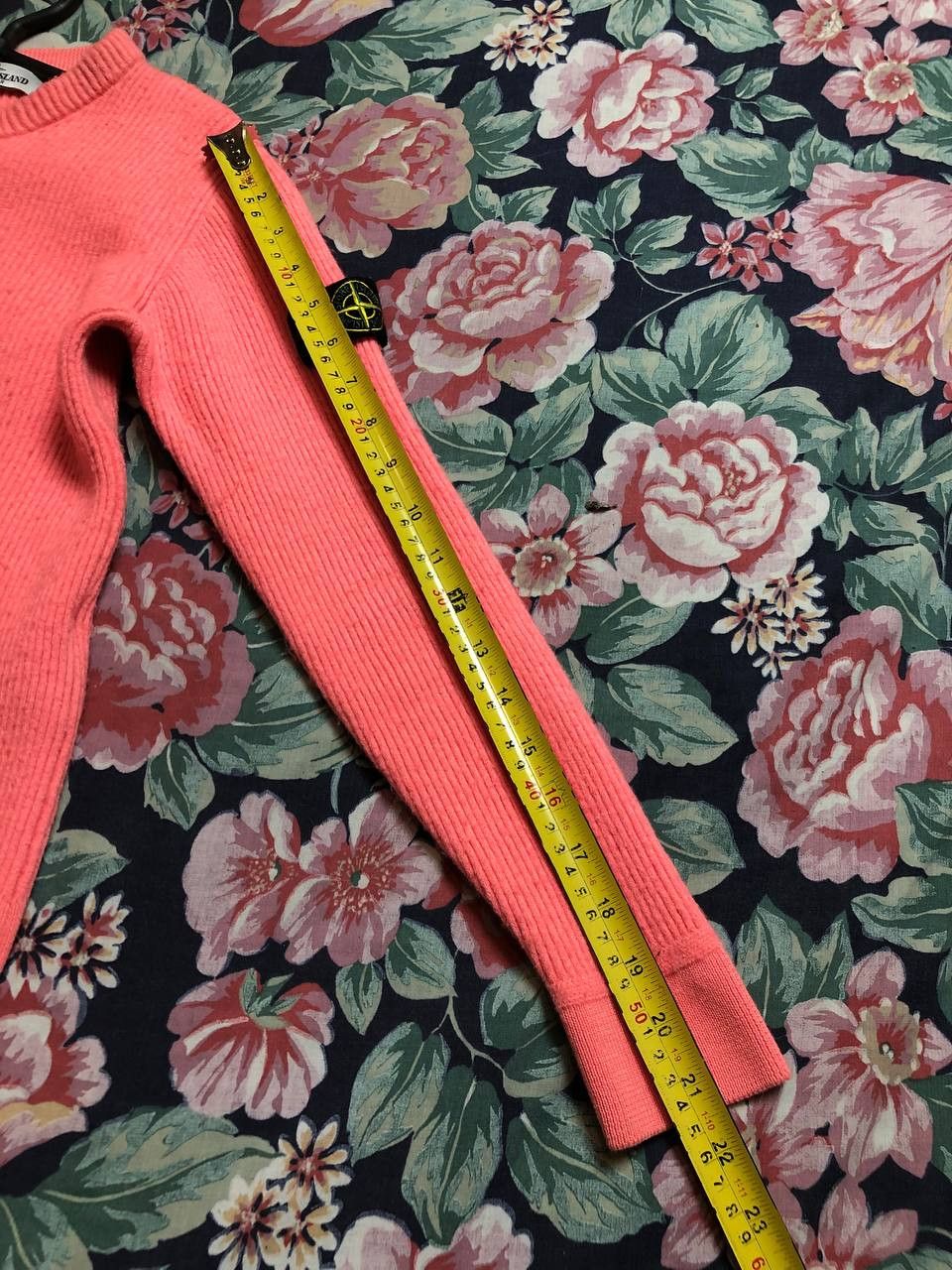 Stone Island Stone Island Pink Hand-Sprayed Knit Jumper Size XS / US 0-2 / IT 36-38 - 8 Thumbnail