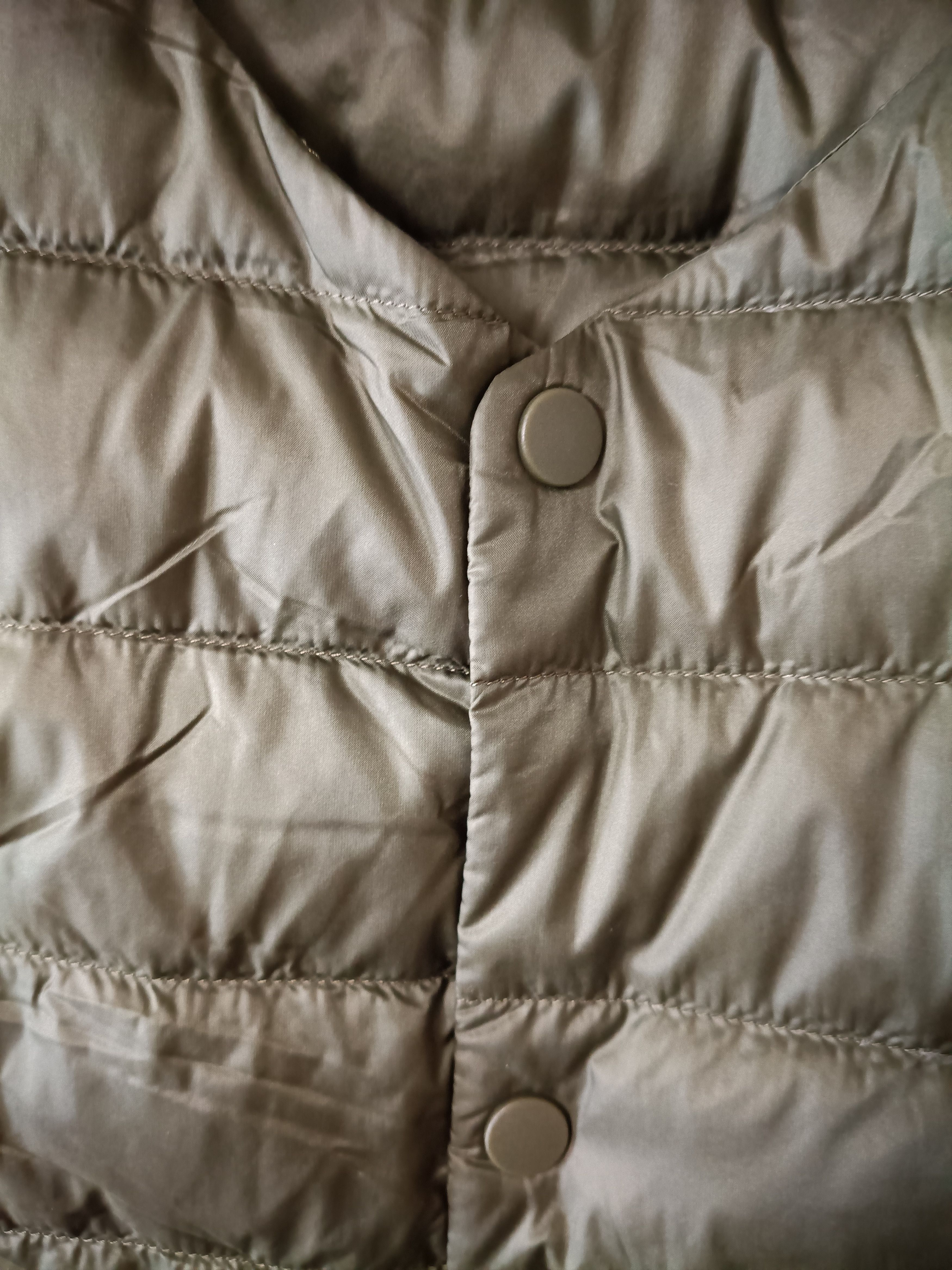 Uniqlo UNIQLO Ultra Light Down V-Neck Compact Vest Olive Size L Size US L / EU 52-54 / 3 - 3 Thumbnail