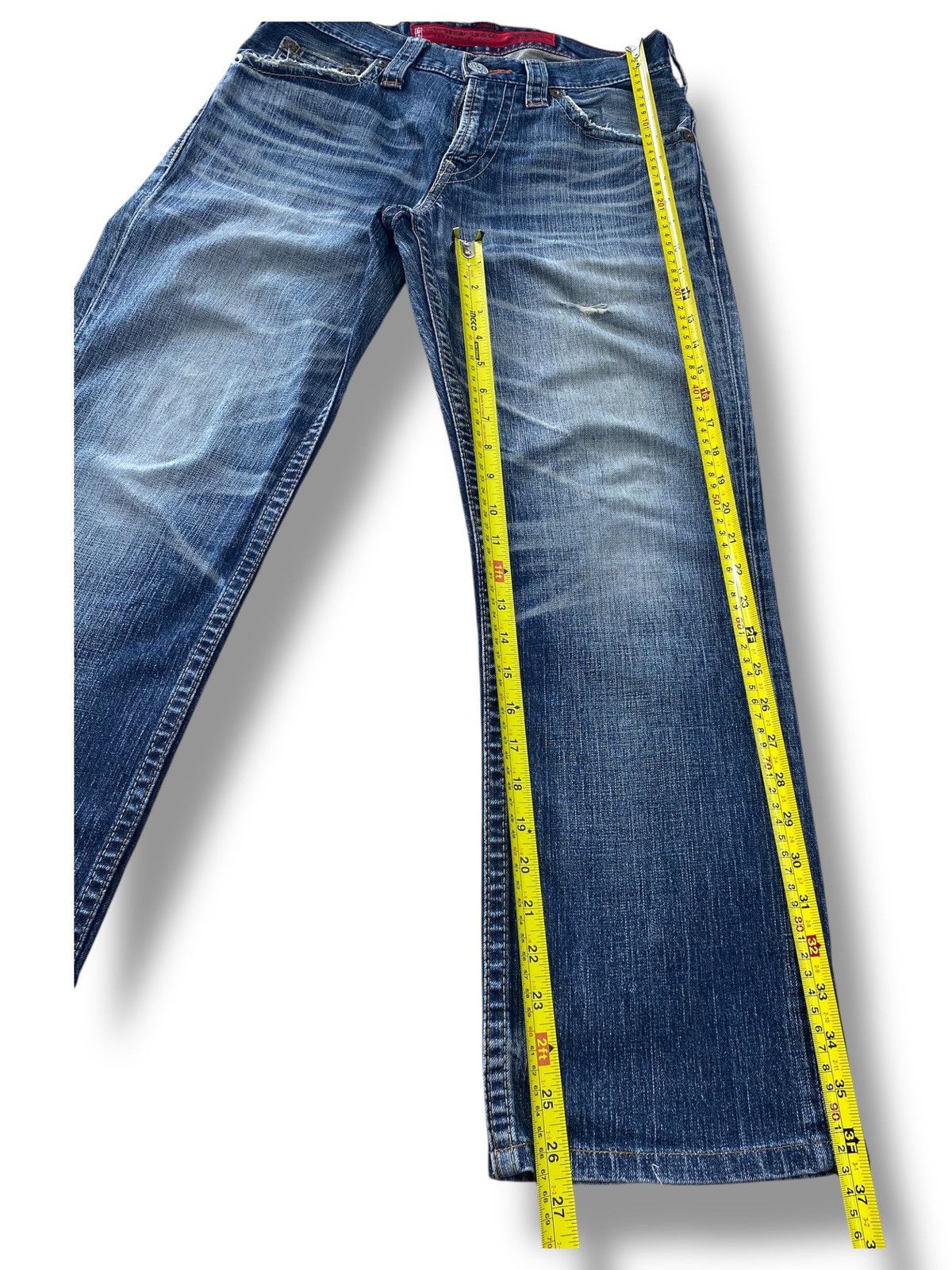 Levi's Levi’s Faded Blue Wash Whiskered Straight Leg Jeans Size US 30 / EU 46 - 8 Thumbnail