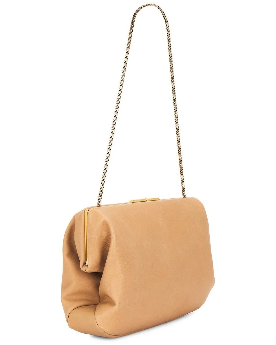Saint Laurent Paris o1w1db10526 807822 Size: OS / Large Clutch in Natural Size ONE SIZE - 4 Thumbnail