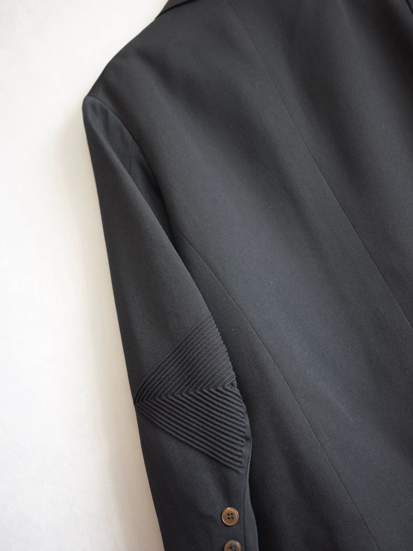 Yohji Yamamoto Yohji Yamamoto 96AW Elbow Wide Ribbed Pleated Jacket Size M Size US M / EU 48-50 / 2 - 3 Thumbnail