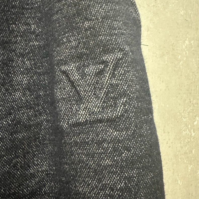 Louis Vuitton Louis Vuitton size m Letter Logo knit drawstring pants Size US 28 / EU 44 - 4 Thumbnail