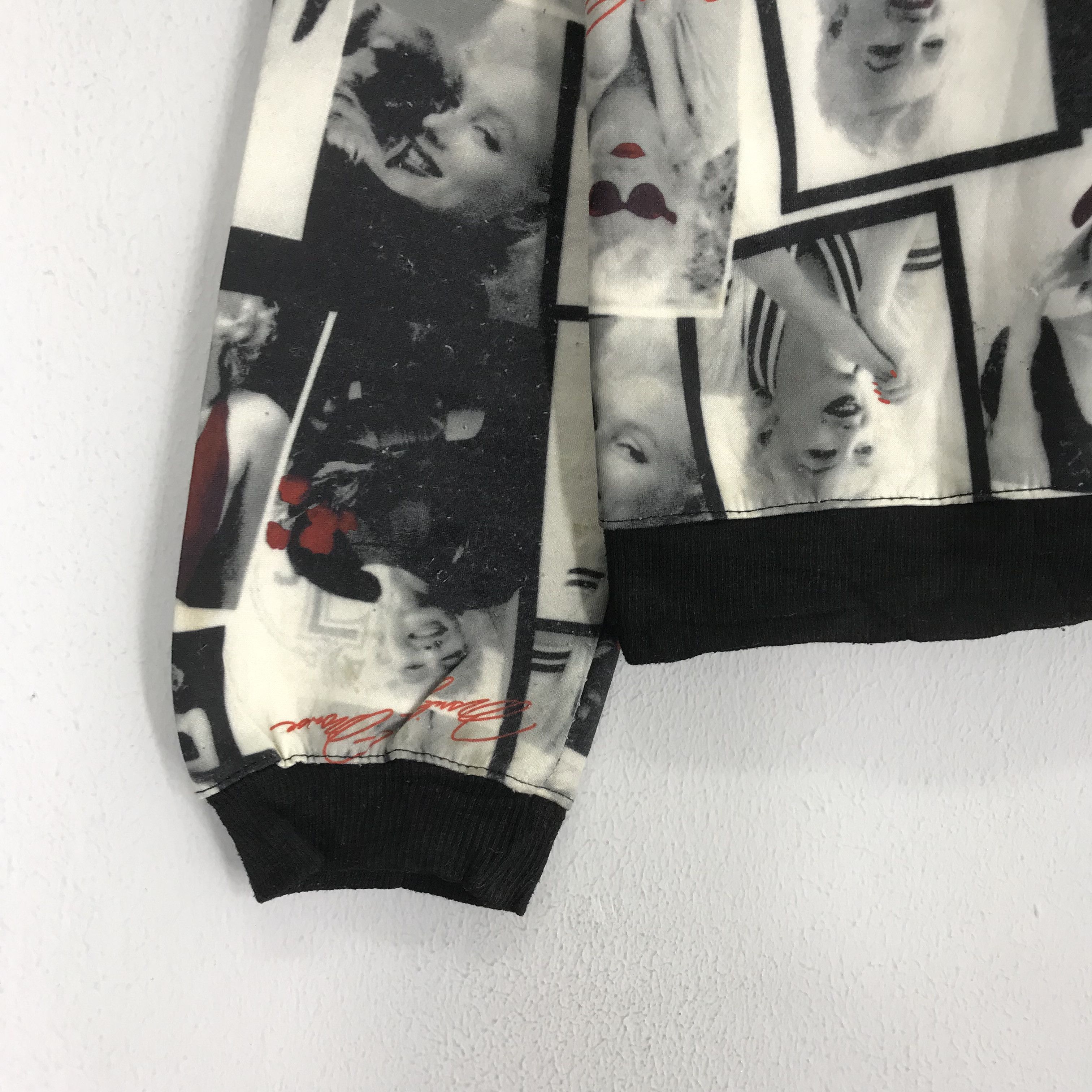 Arts & Science Vintage Style Illustration Overprinted Pop Art Style - 06 Size US M / EU 48-50 / 2 - 9 Thumbnail