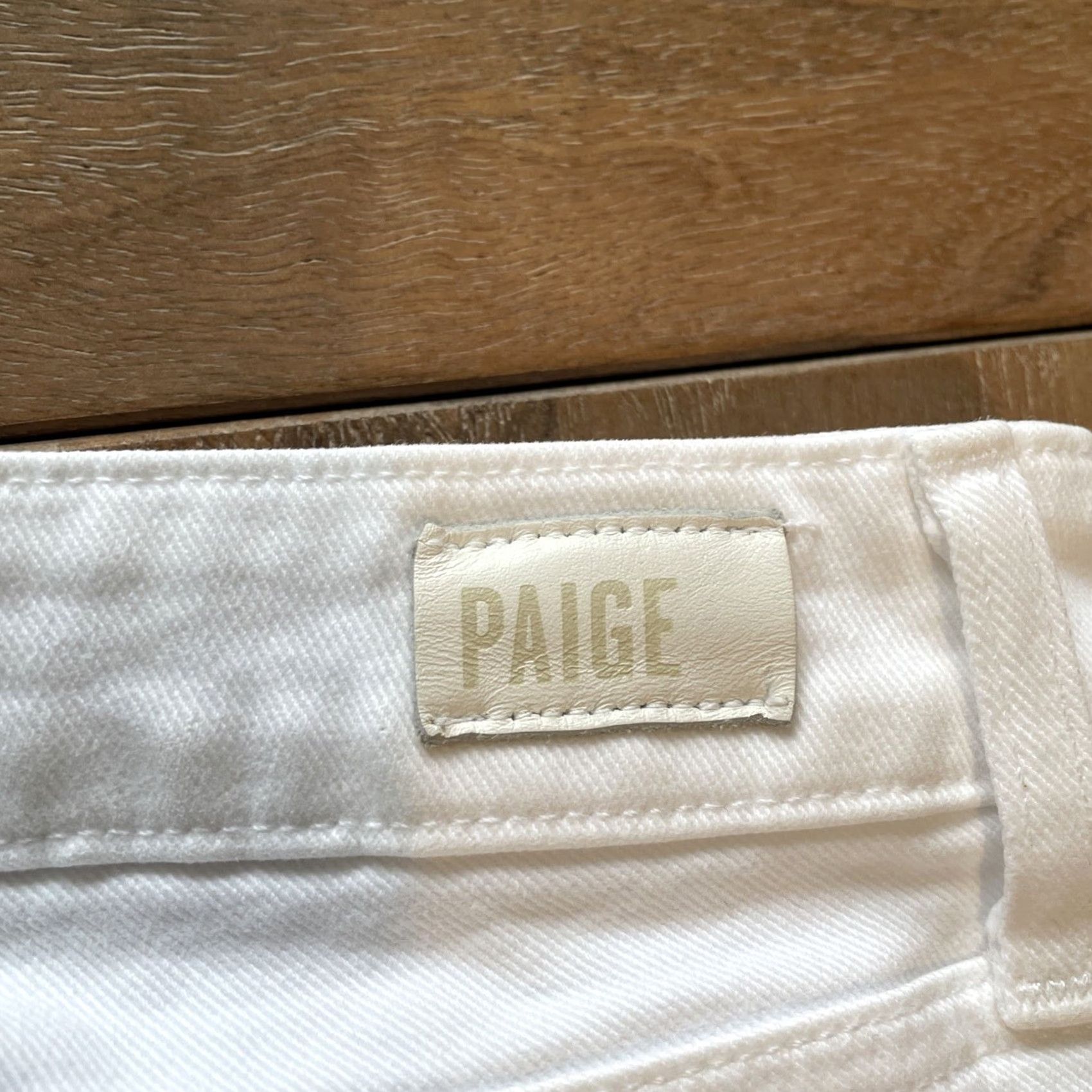 Paige Paige Verdugo Crop Jeans White Denim Slim 24 Womens USA Cropped Distressed Logo Button Zip Inseam 25 Size 42" / US 20 - 4 Thumbnail