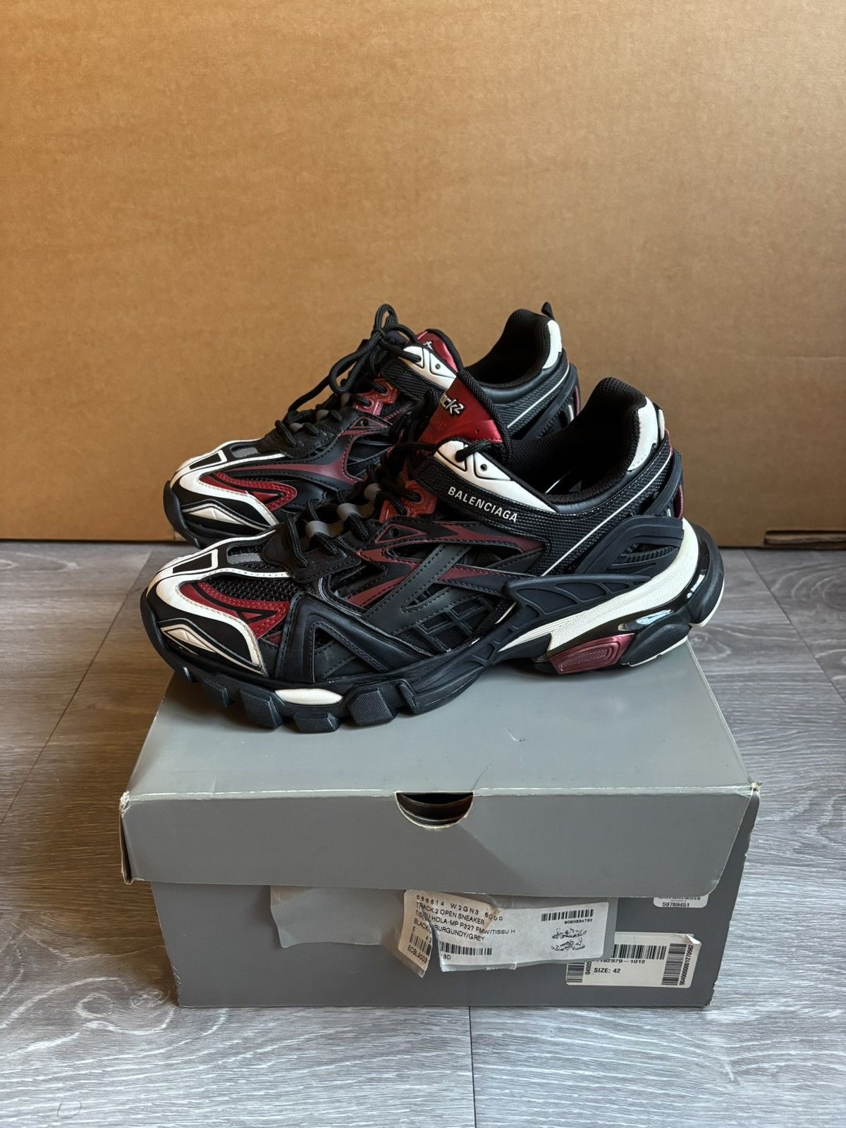Balenciaga Balenciaga Track 2 Runner Burgundy/Black Size US 9 / EU 42 - 1 Thumbnail