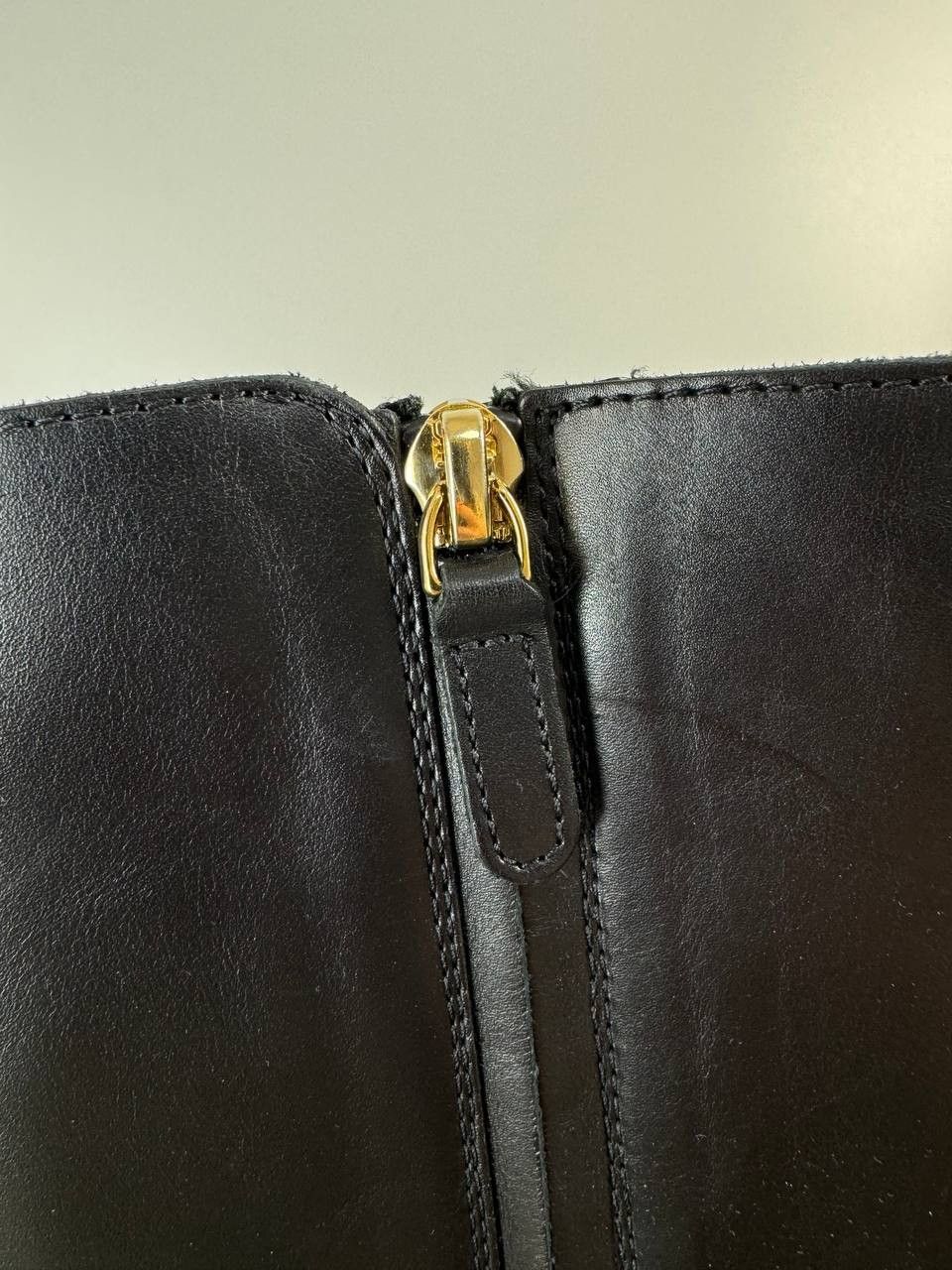 Tod's Tod’s Women’s Leather Riding Boots Black Gold Logo Size 36 Size US 6 / IT 36 - 10 Thumbnail
