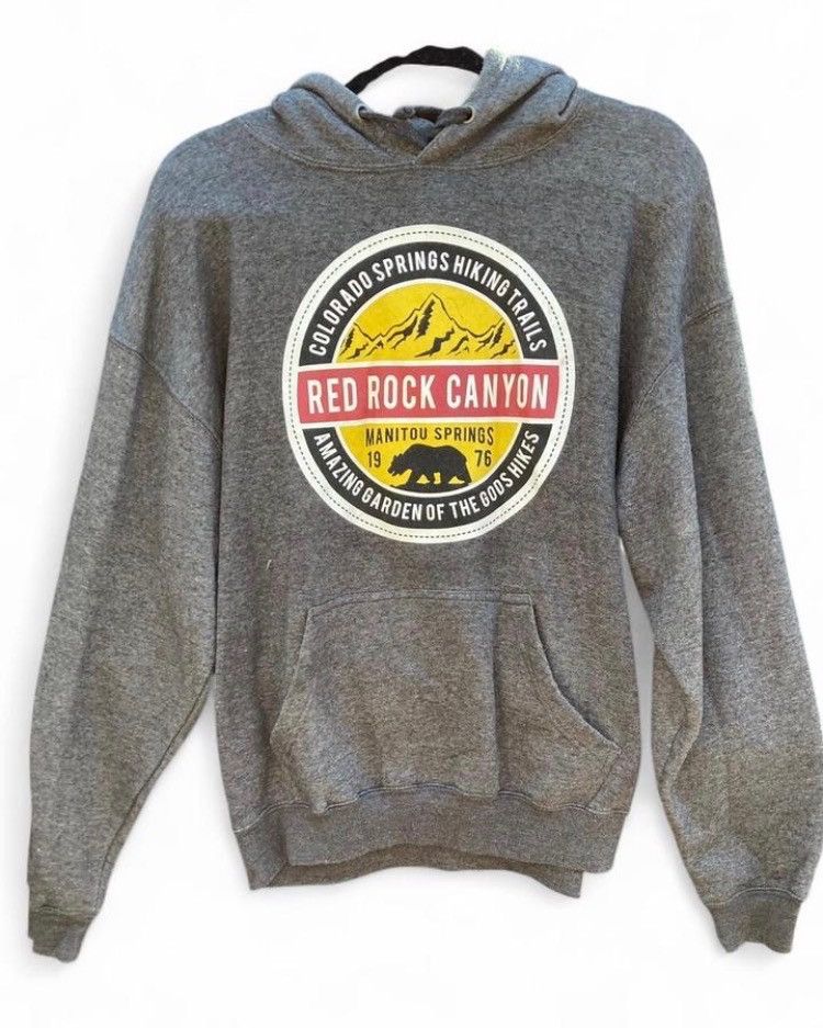 Pacific and Co. Red Rock Canyon Colorado Gray Graphic Hoodie Size US M / EU 48-50 / 2 - 3 Thumbnail