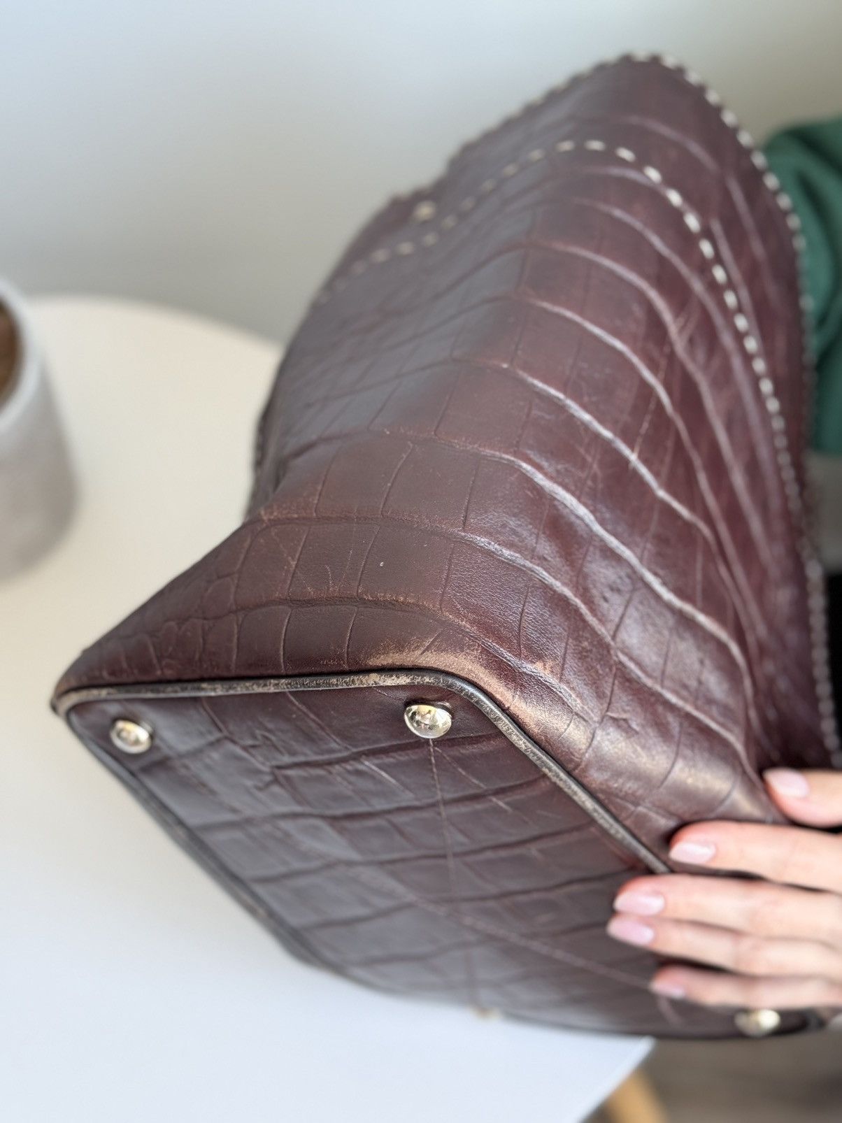 Fendi Fendi Roma Croc Style Leather Hobo Bag Deep Burgundy Black Size ONE SIZE - 13 Thumbnail