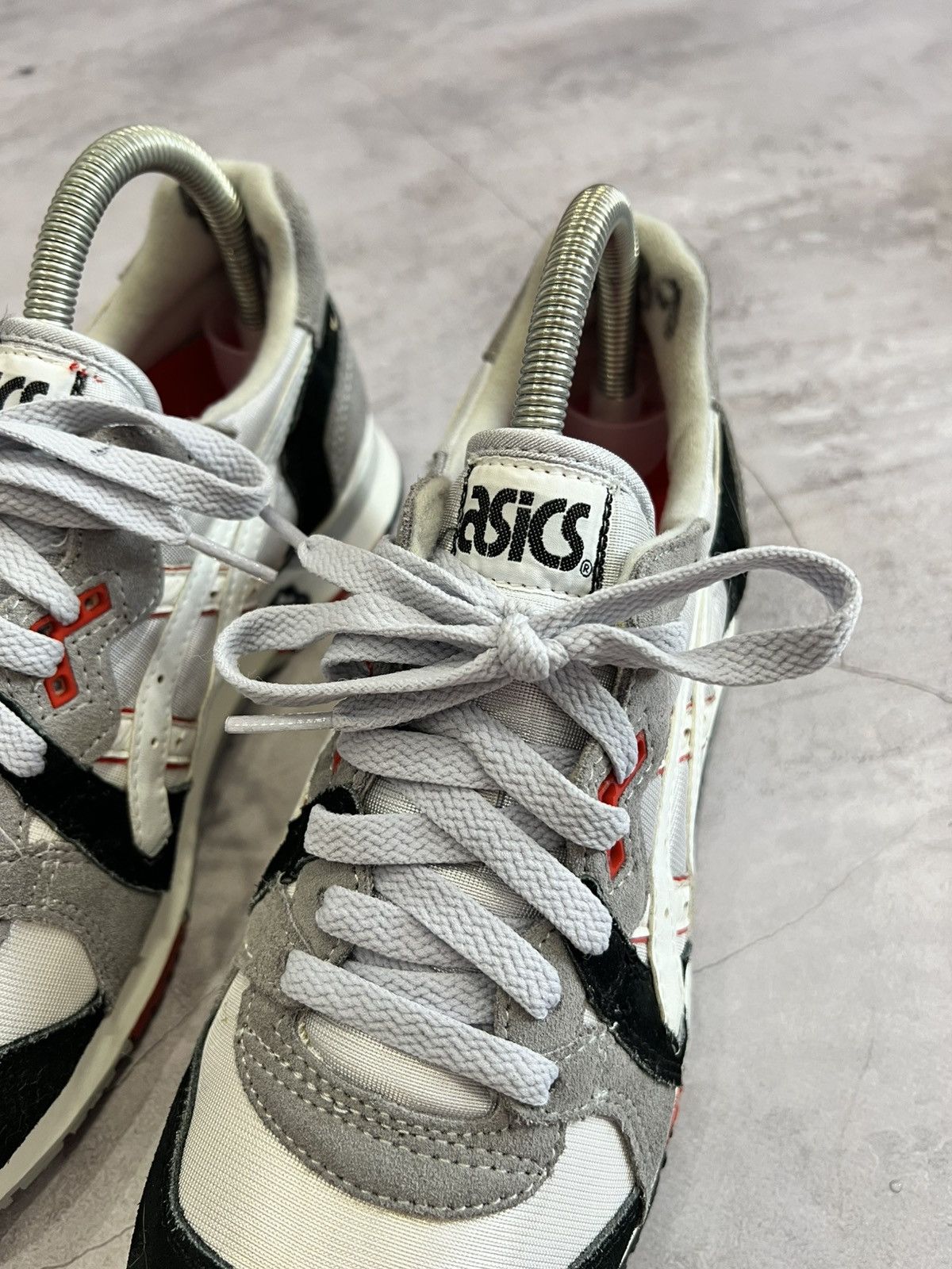 Asics Vintage Asics Running Shoes TN05 80s Men’s 8 Made in Korea Size US 8 / EU 41 - 9 Thumbnail