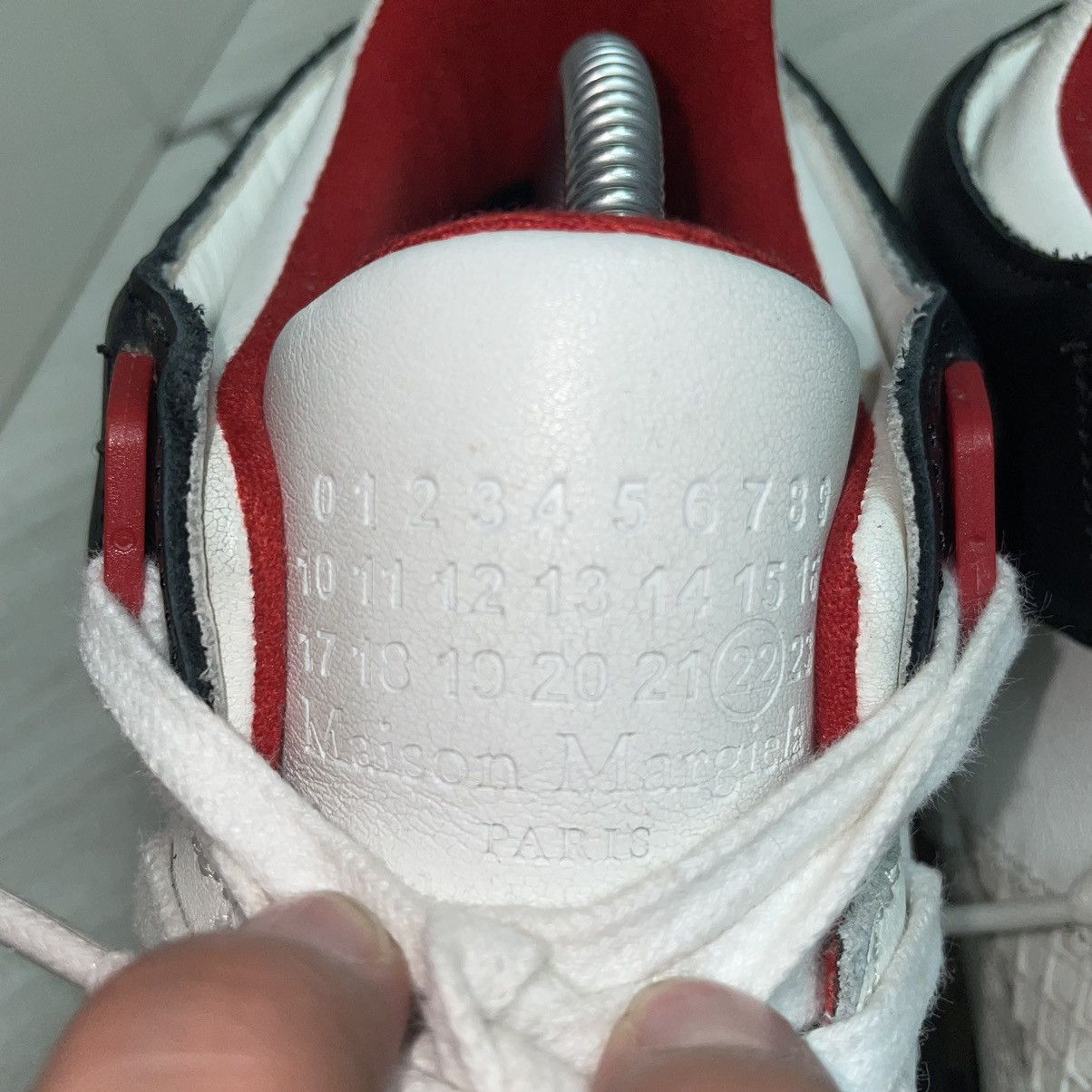 Maison Margiela Margiela Distressed Basketball Sneaker size 40 Size US 7 / EU 40 - 4 Thumbnail