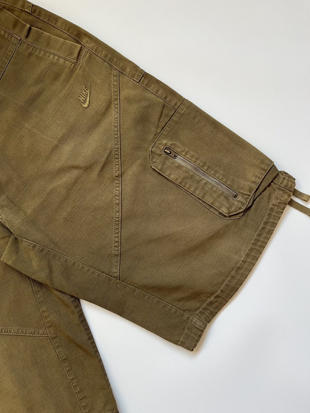Nike Vintage Nike Cargo Shorts Size US 36 / EU 52 - 3 Thumbnail