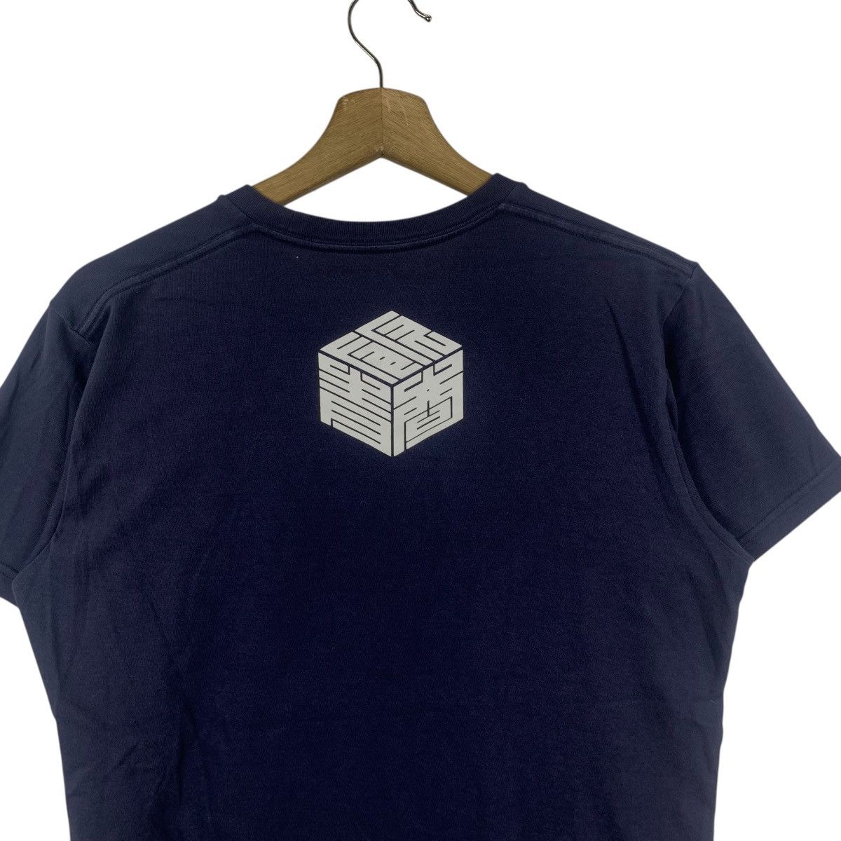 Uniqlo UNIQLO UDON JAPAN Moji Rippotai Kanji Cubes Tee Shirt Top Size US S / EU 44-46 / 1 - 8 Thumbnail