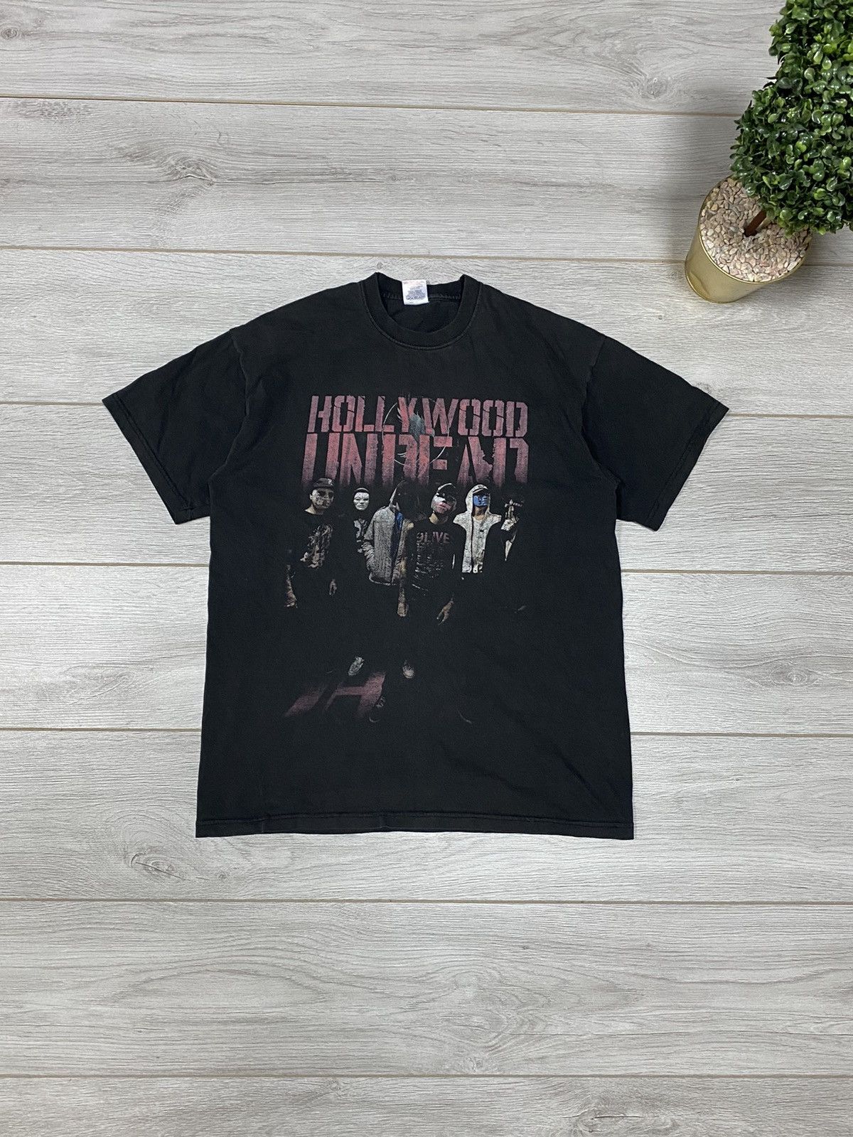 Band Tees Hollywood Undead vintage Hooligans Holiday 2009 Size US M / EU 48-50 / 2 - 1 Thumbnail