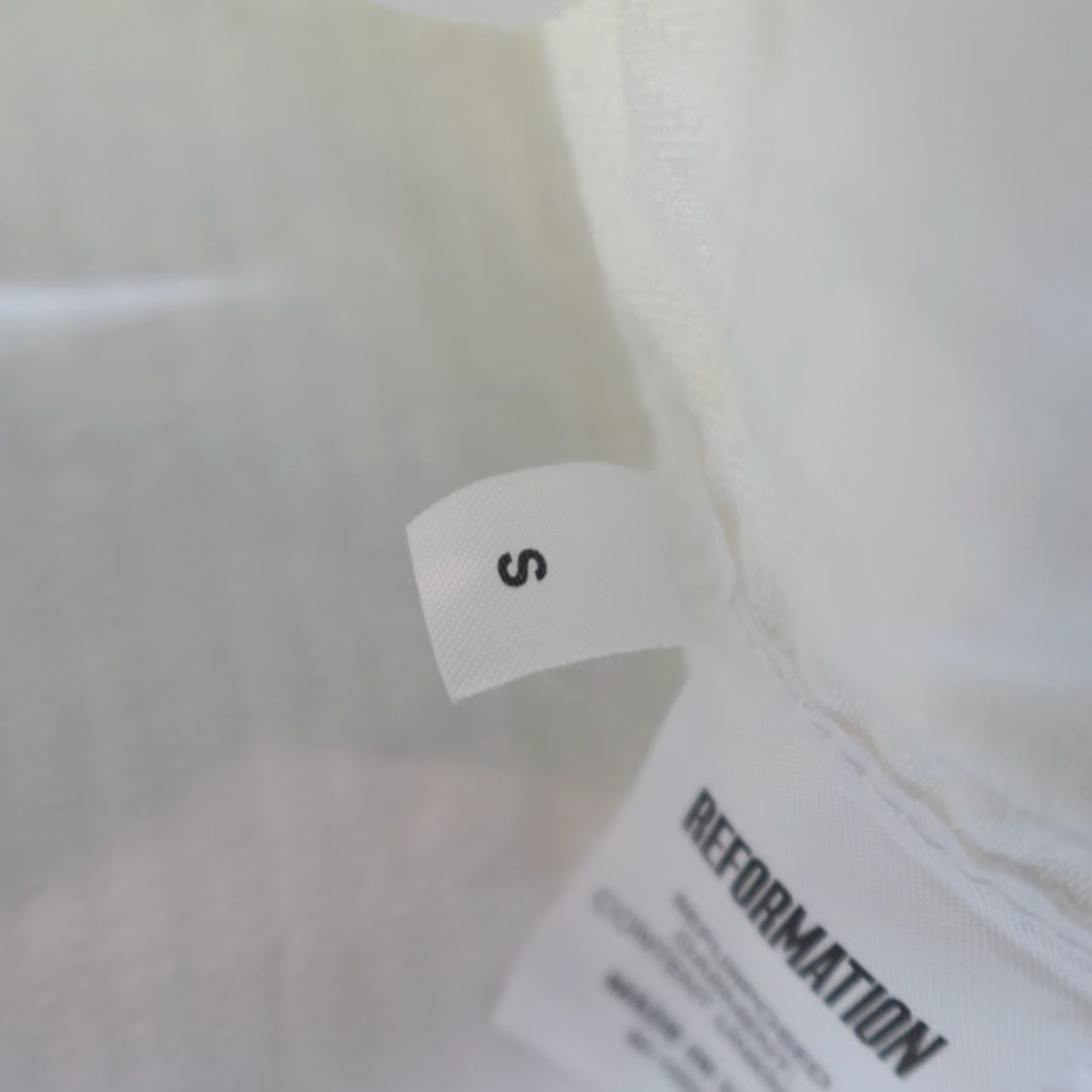 Reformation VINTAGE? UNAVAILABLE Size S / US 4 / IT 40 - 6 Thumbnail