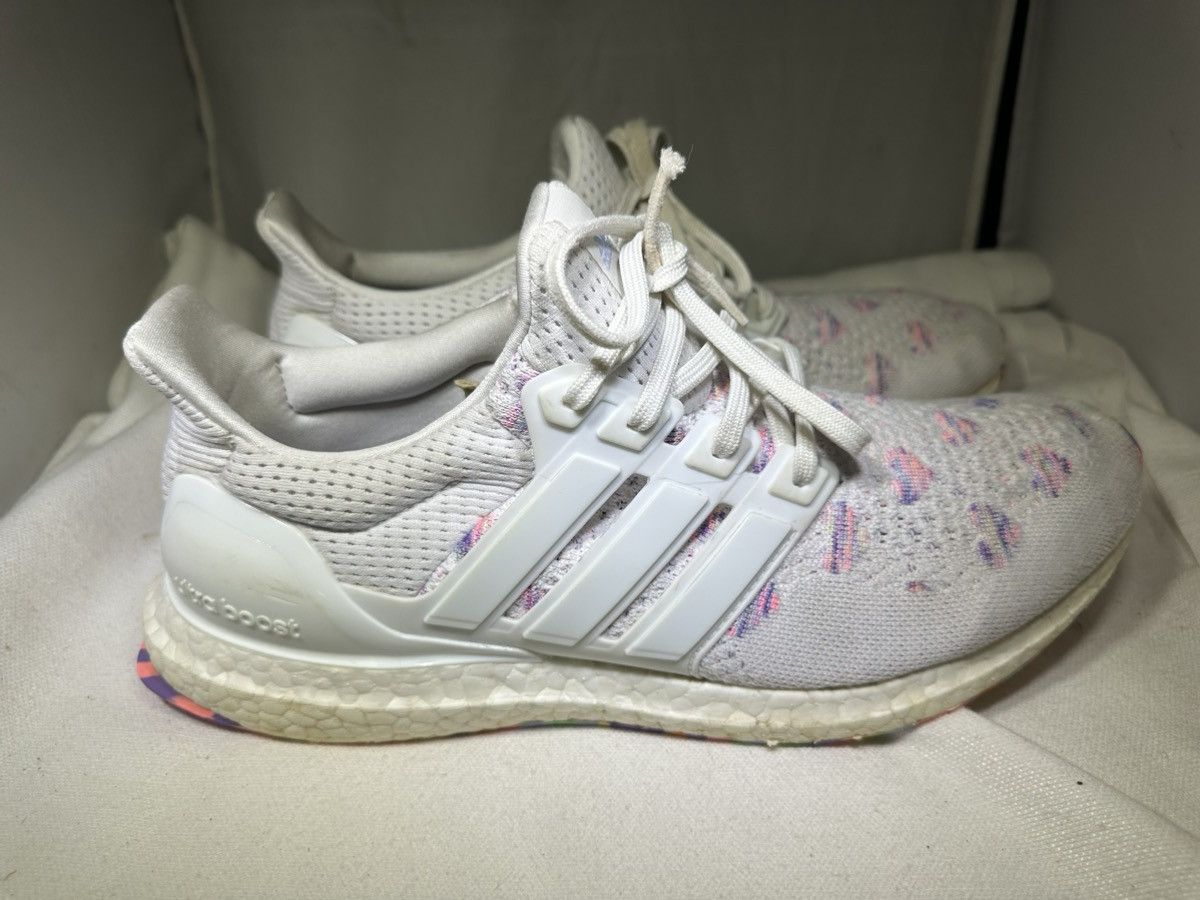 Adidas Adidas UltraBoost 1.0 Valentines Day White Women's 10.5 Size US 10.5 / IT 40.5 - 3 Thumbnail