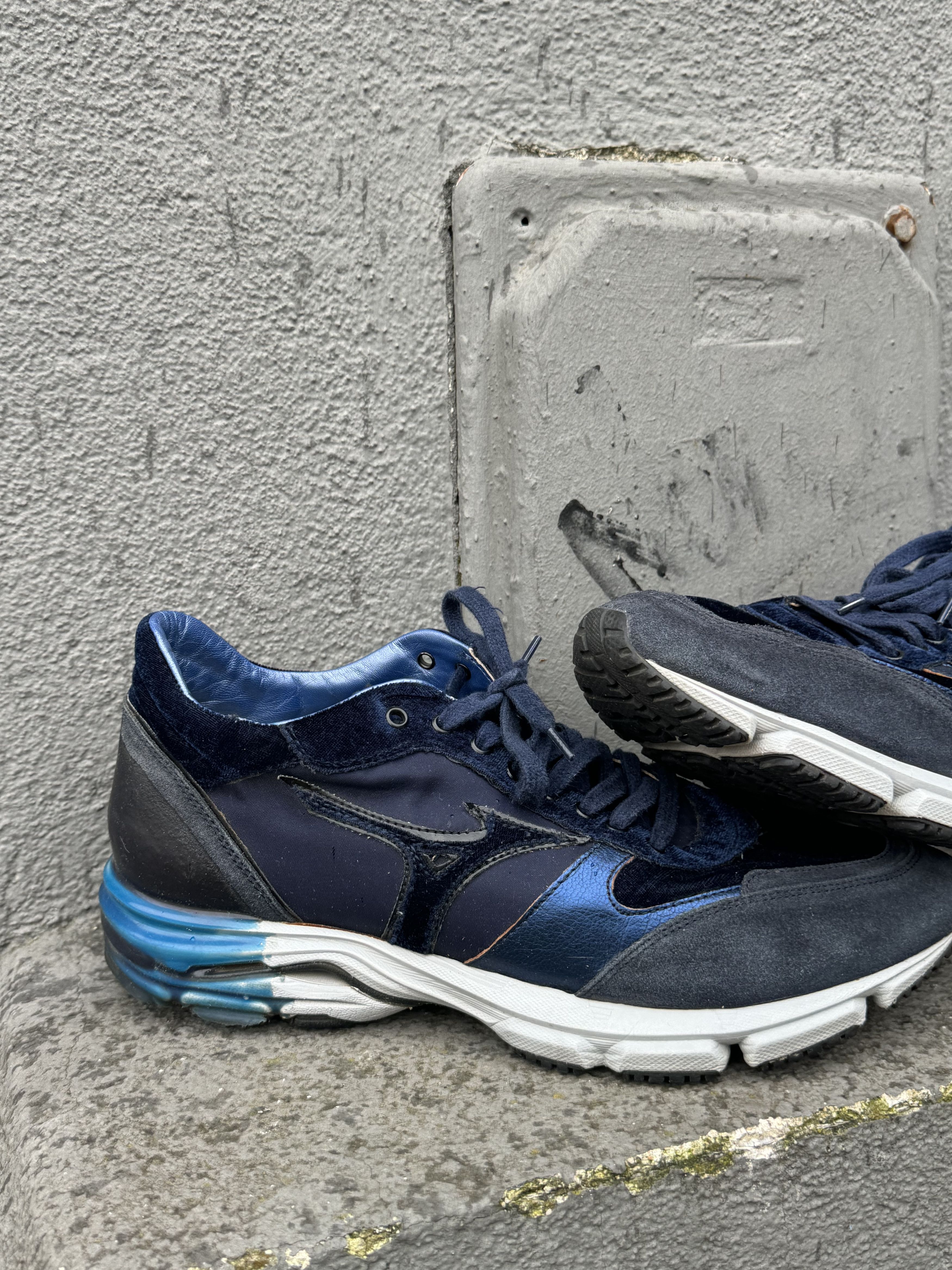 Japanese Brand × Mizuno Mizuno Wave Sirius Velour Purple Navy US 11.5 Size US 11.5 / EU 44-45 - 2 Thumbnail
