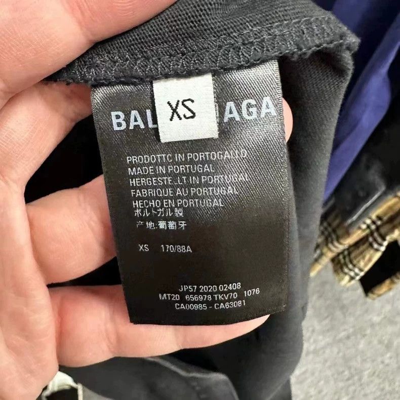 Balenciaga Balenciaga Flame B short sleeve 2503-Nextarrow Size US XS / EU 42 / 0 - 4 Thumbnail