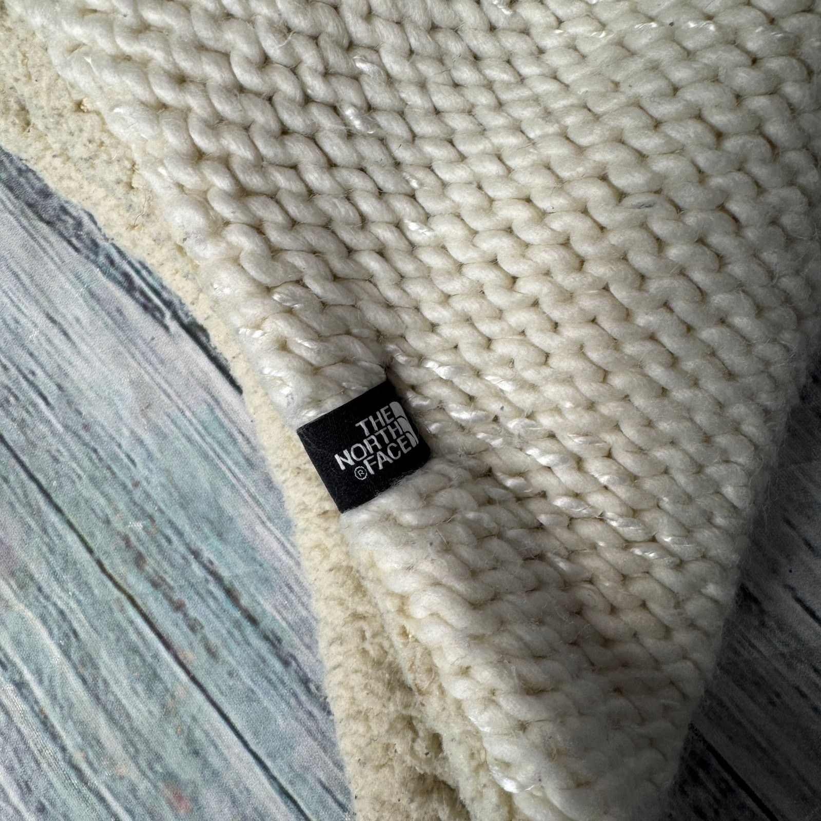 The North Face The North Face White Knit Hat Beanie With Pom Size ONE SIZE - 2 Thumbnail