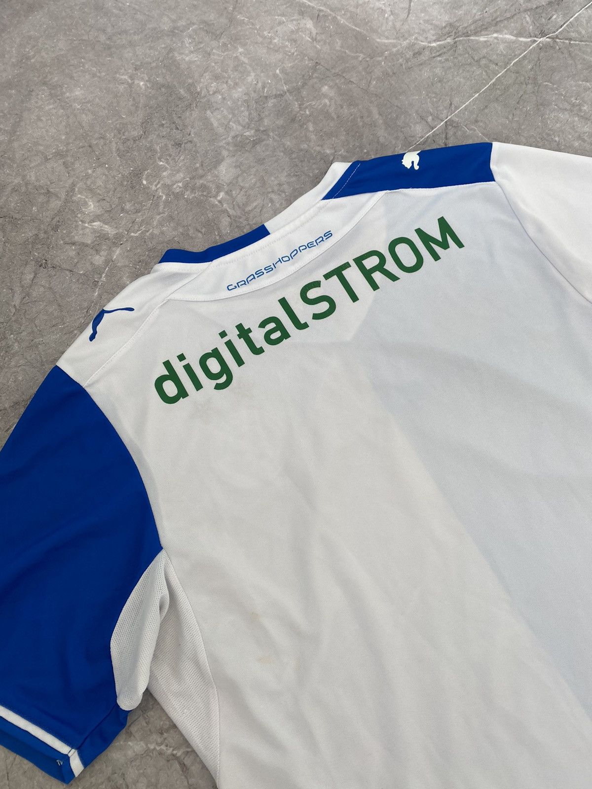 Puma Adidas 2011/2012 Grasshoppers Zurich Home Soccer Jersey Size US L / EU 52-54 / 3 - 14 Thumbnail