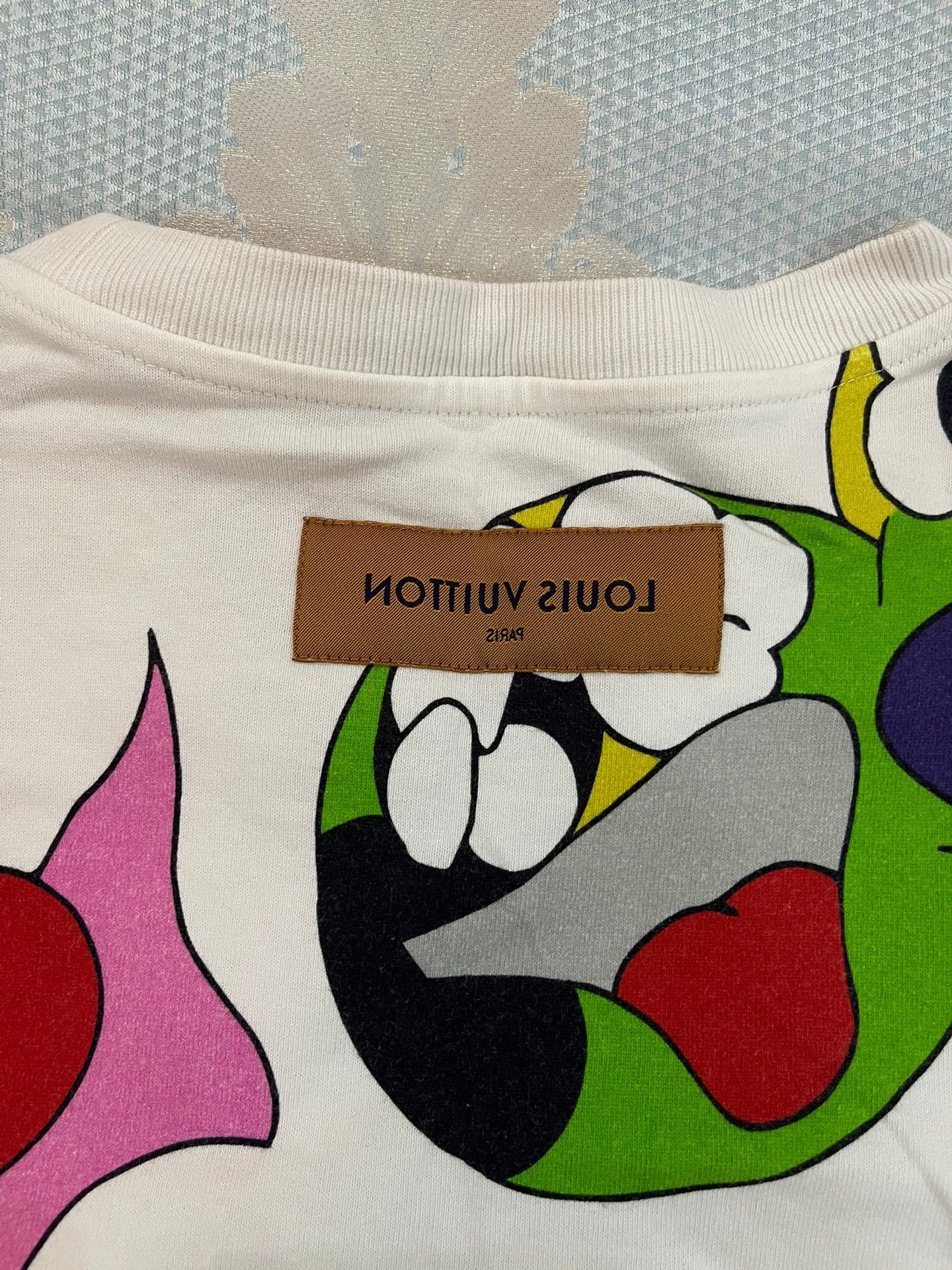 Louis Vuitton LV FlameHouseGraffiti TS M | Classic Logo + Back Monogram Size US M / EU 48-50 / 2 - 5 Thumbnail