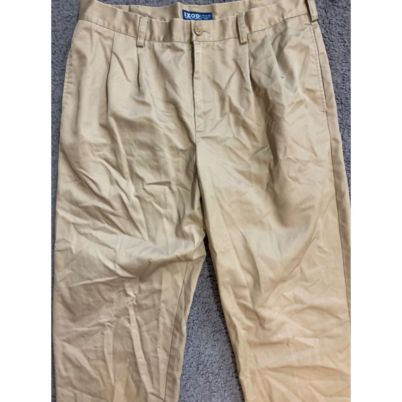 Izod IZOD Men's 36x30 Classic Chino Pants Beige Cotton No-Iron Cuffed Pleated 5-Pocket Size US 36 / EU 52 - 2 Thumbnail