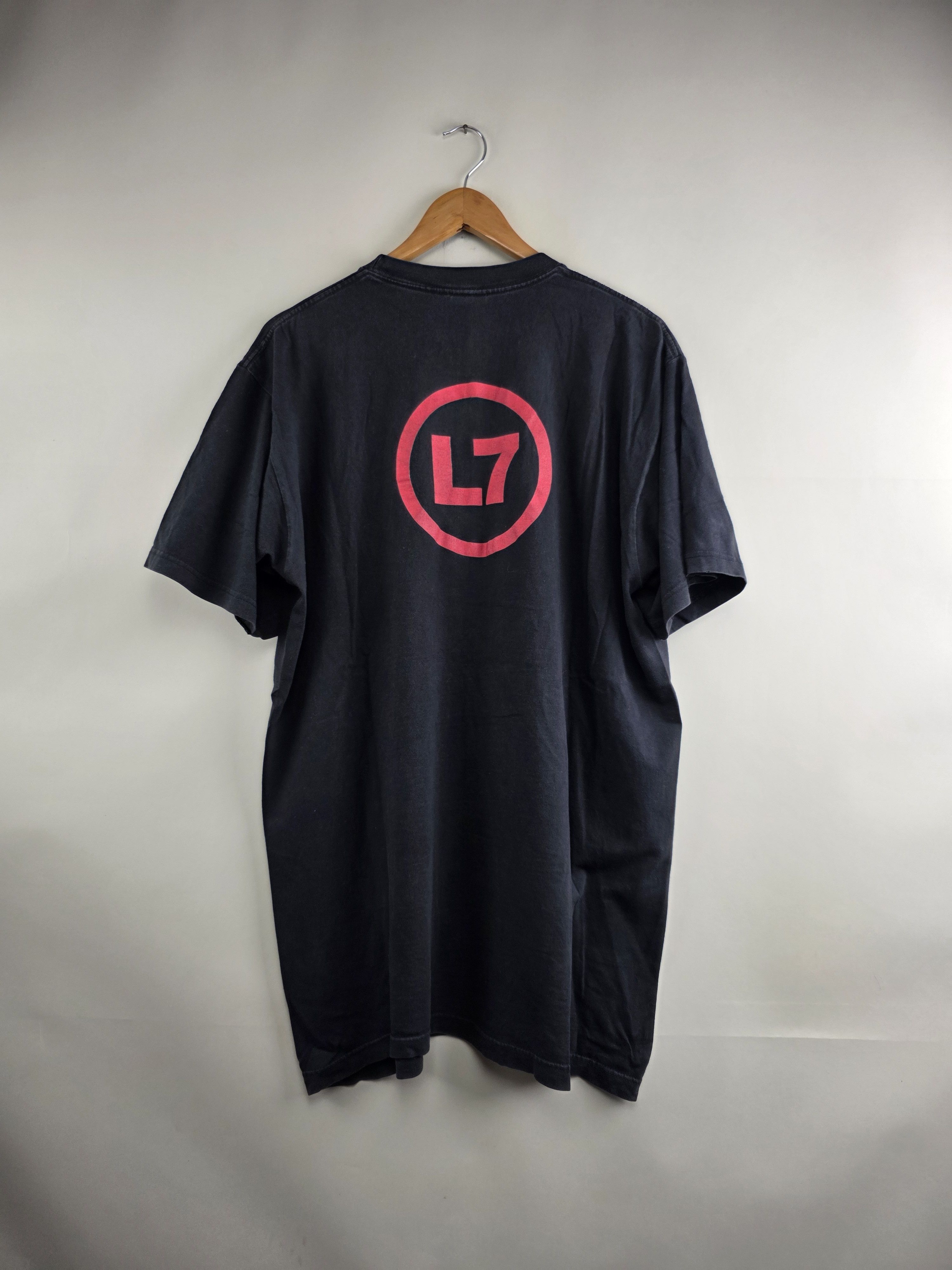 Band Tees 90s L7 Off The Wagon Vintage T shirt XL 23" 32" Size US XL / EU 56 / 4 - 5 Thumbnail