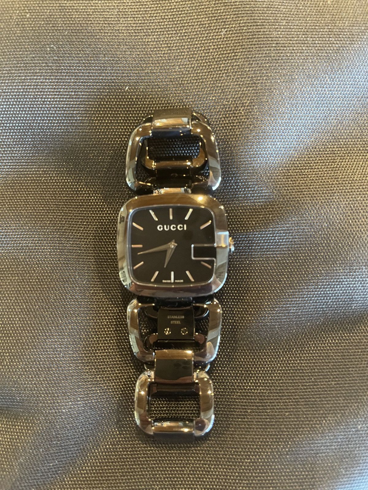 Gucci Gucci Unisex Black Watch Size ONE SIZE - 2 Thumbnail