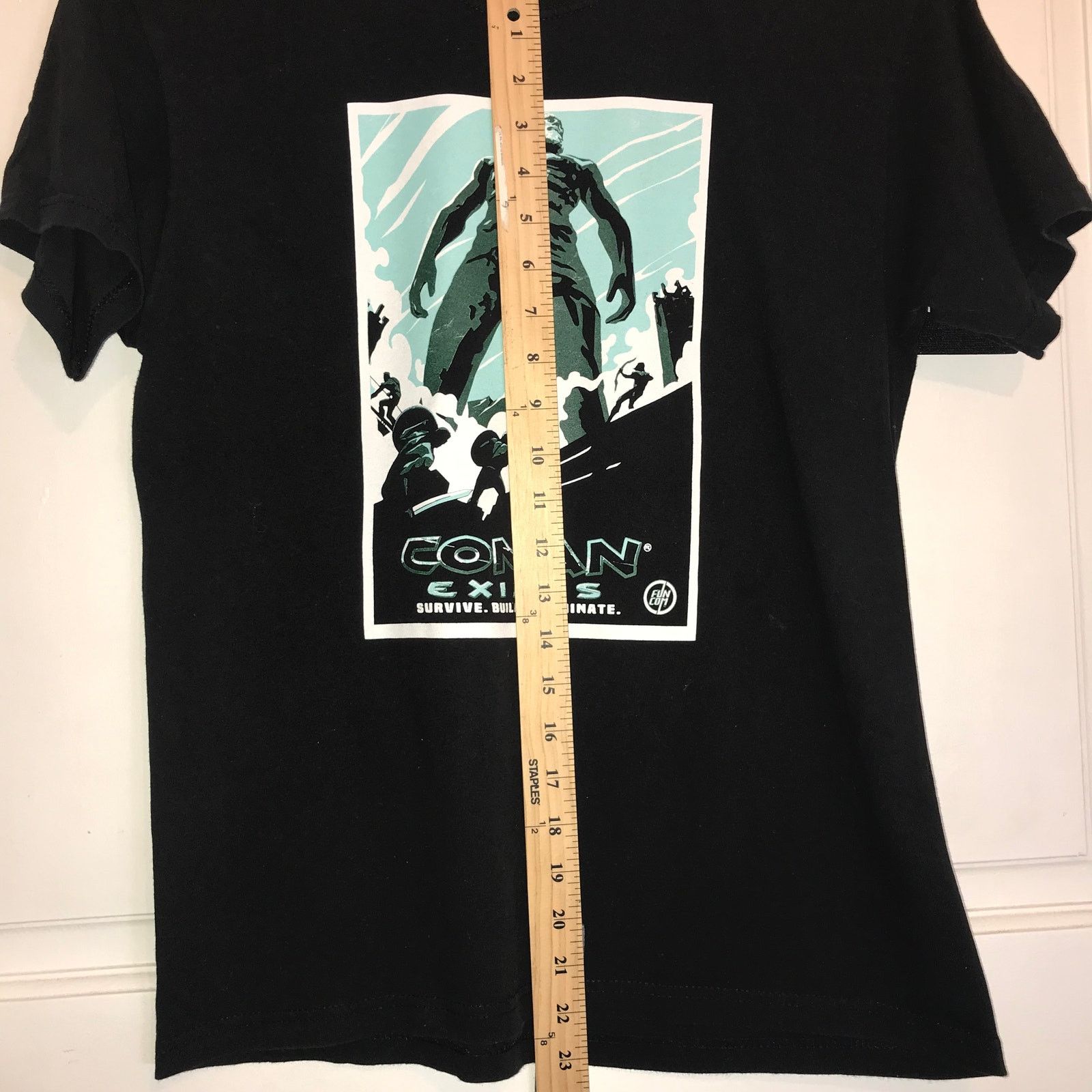 Fruit Of The Loom Conan Exiles T-Shirt Men’s M Short Sleeve Black Size US M / EU 48-50 / 2 - 6 Thumbnail