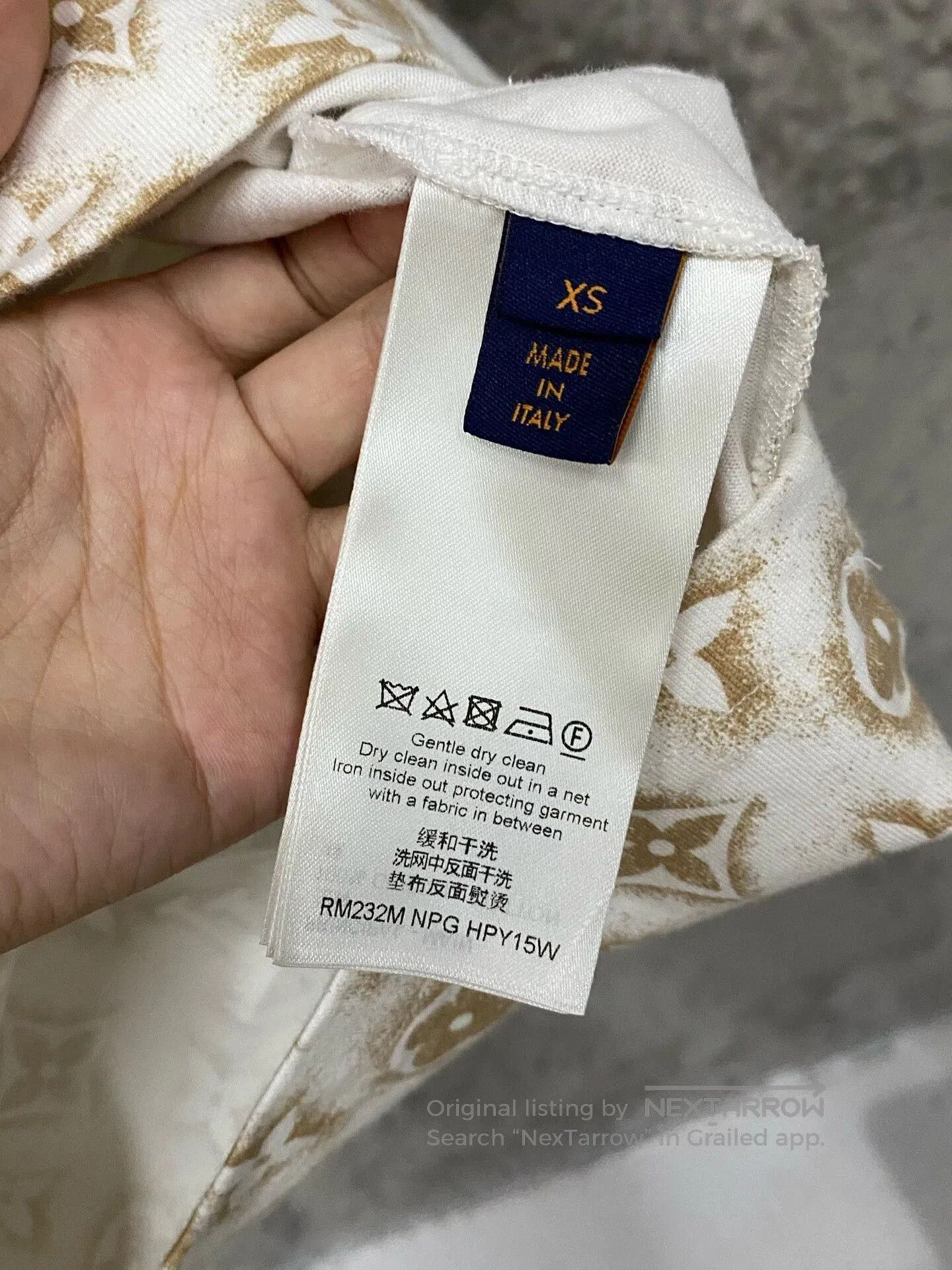 Louis Vuitton louis vuitton short sleeve top xs. Size XS / US 0-2 / IT 36-38 - 6 Thumbnail