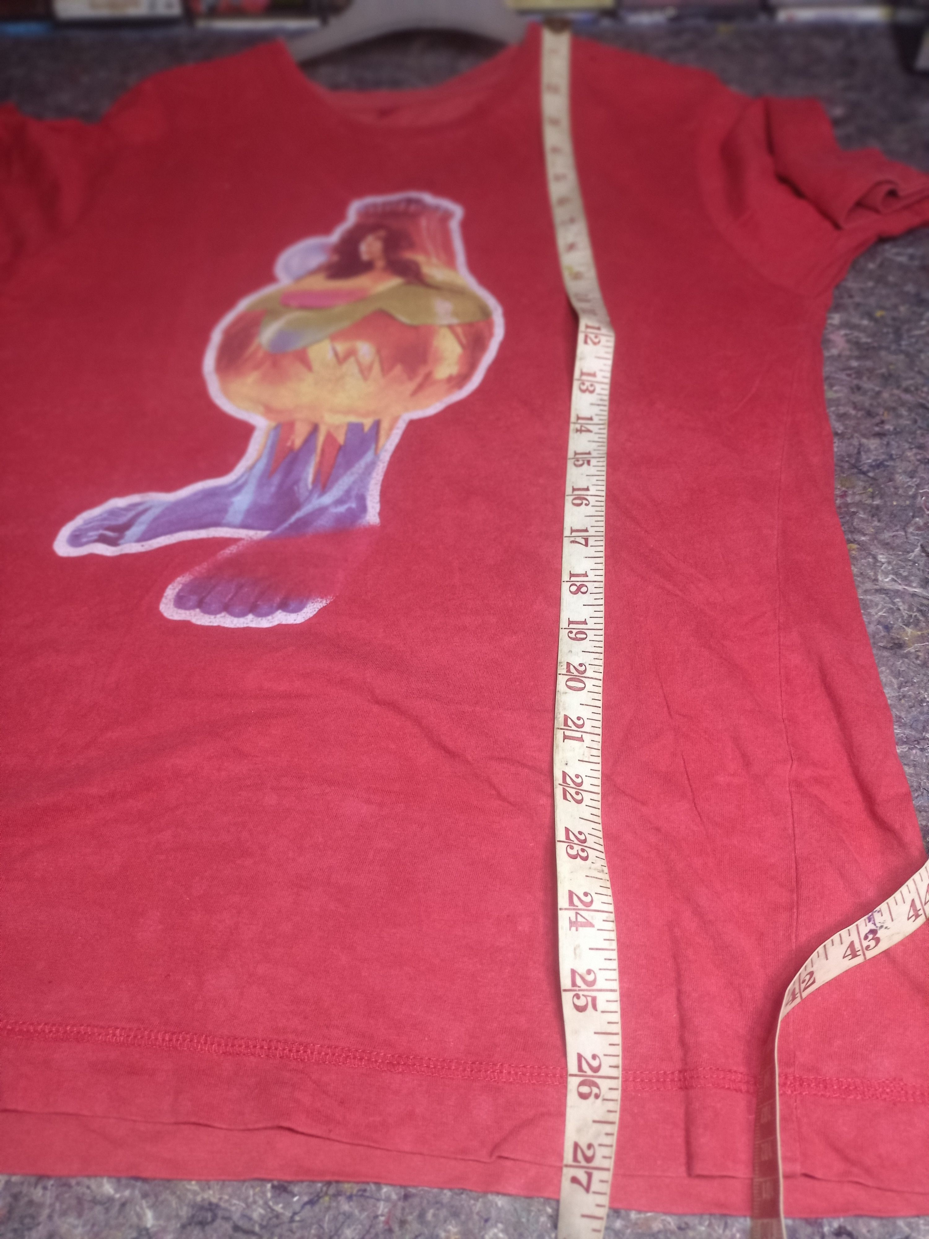 Band Tees Vintage band tee bjork Volta album Size US M / EU 48-50 / 2 - 2 Thumbnail